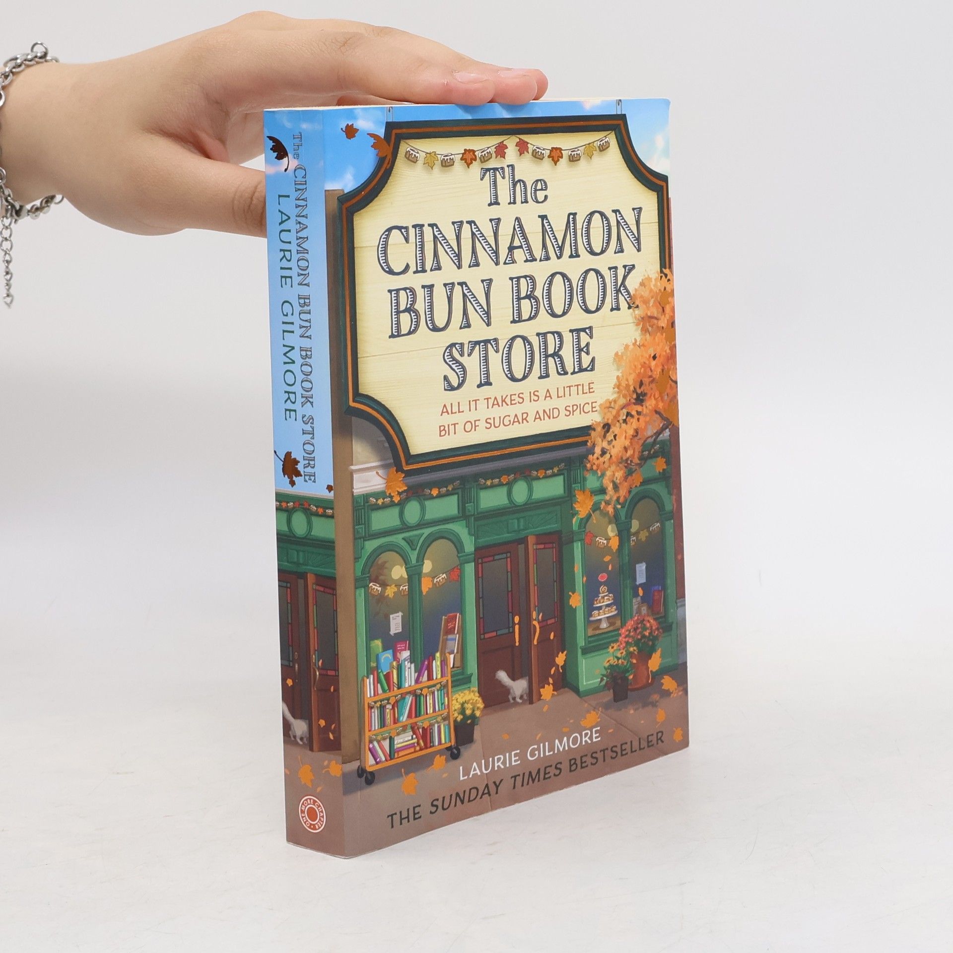 Laurie Gilmore The Cinnamon Bun Book Store