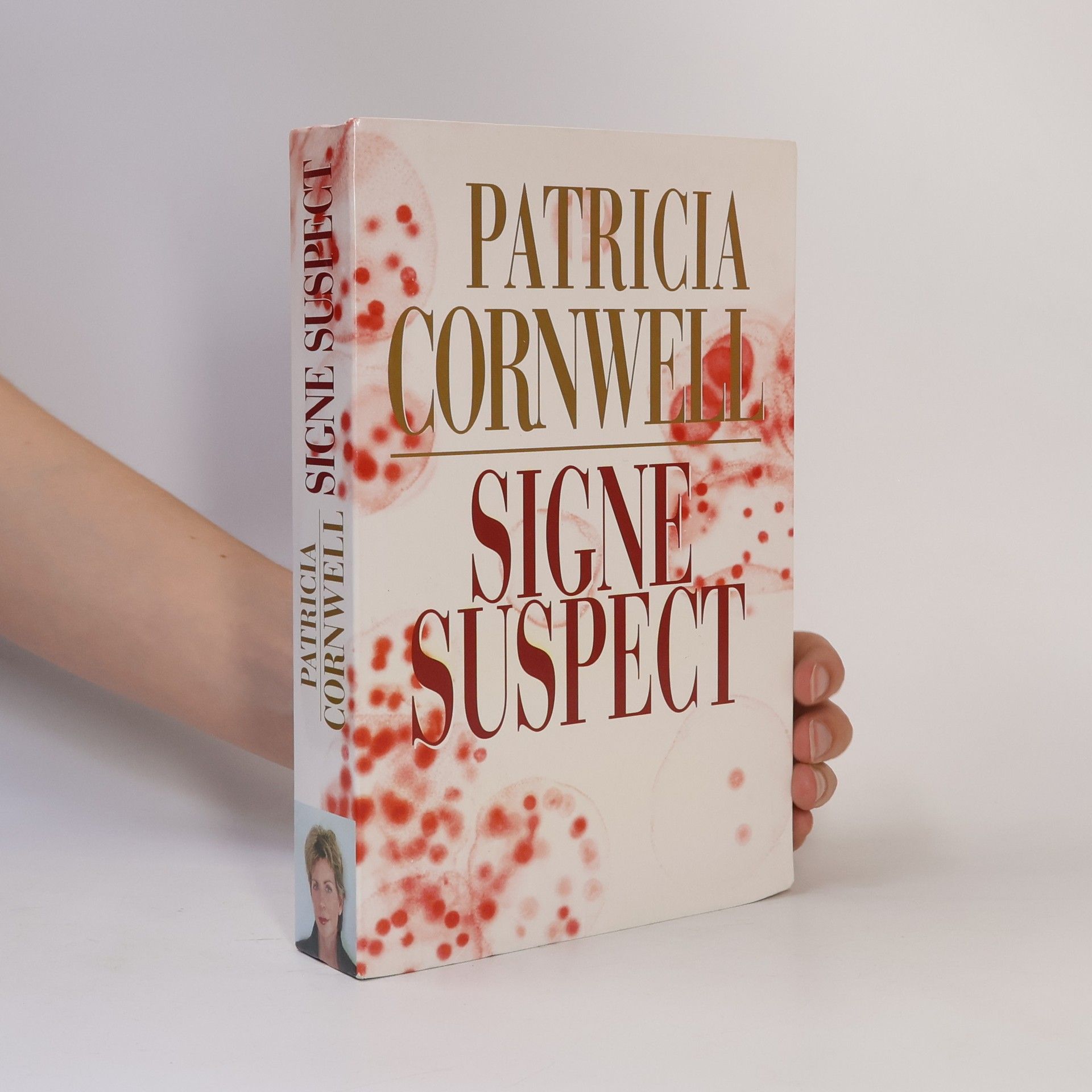 Patricia Cornwell Signe suspect