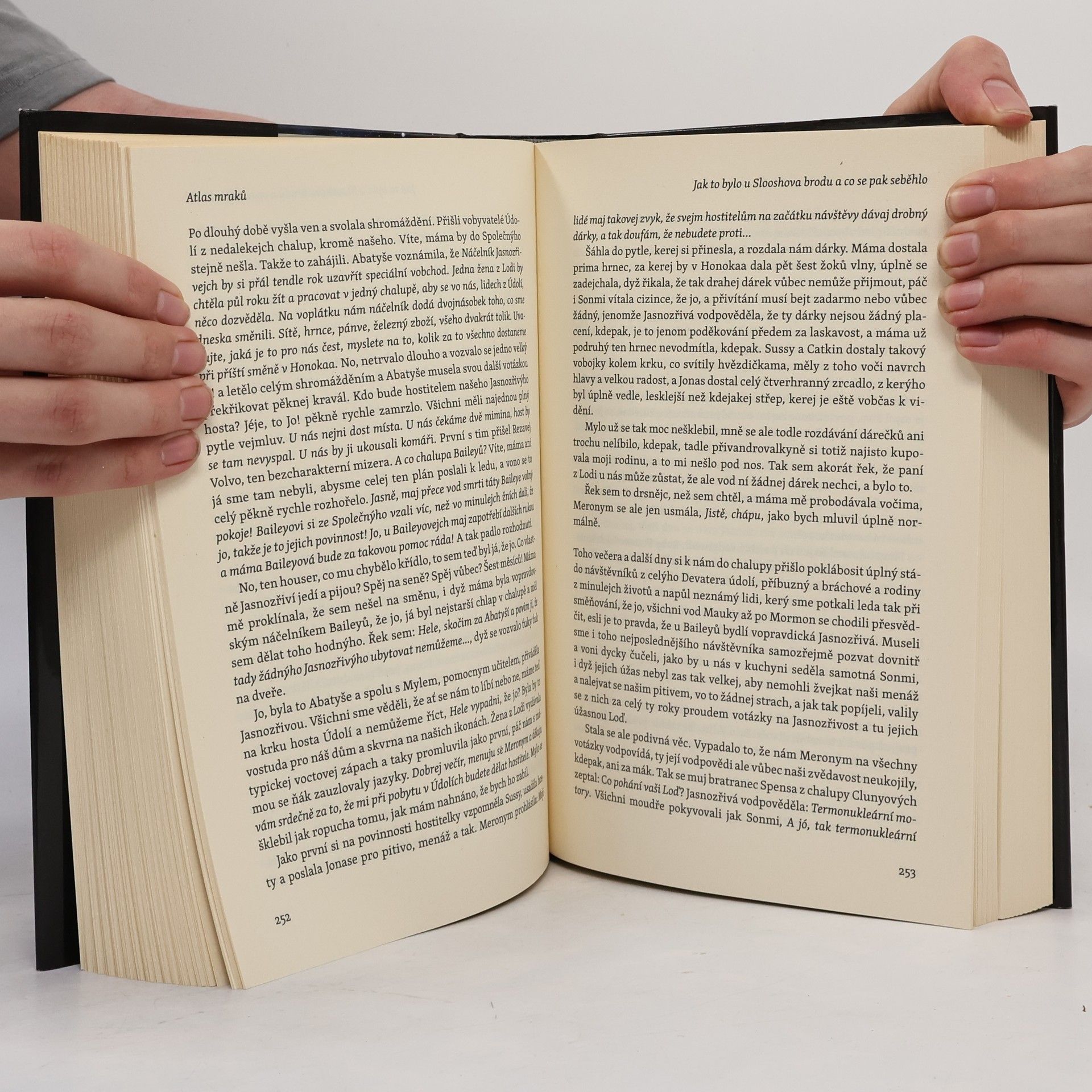 David Mitchell Atlas mraků