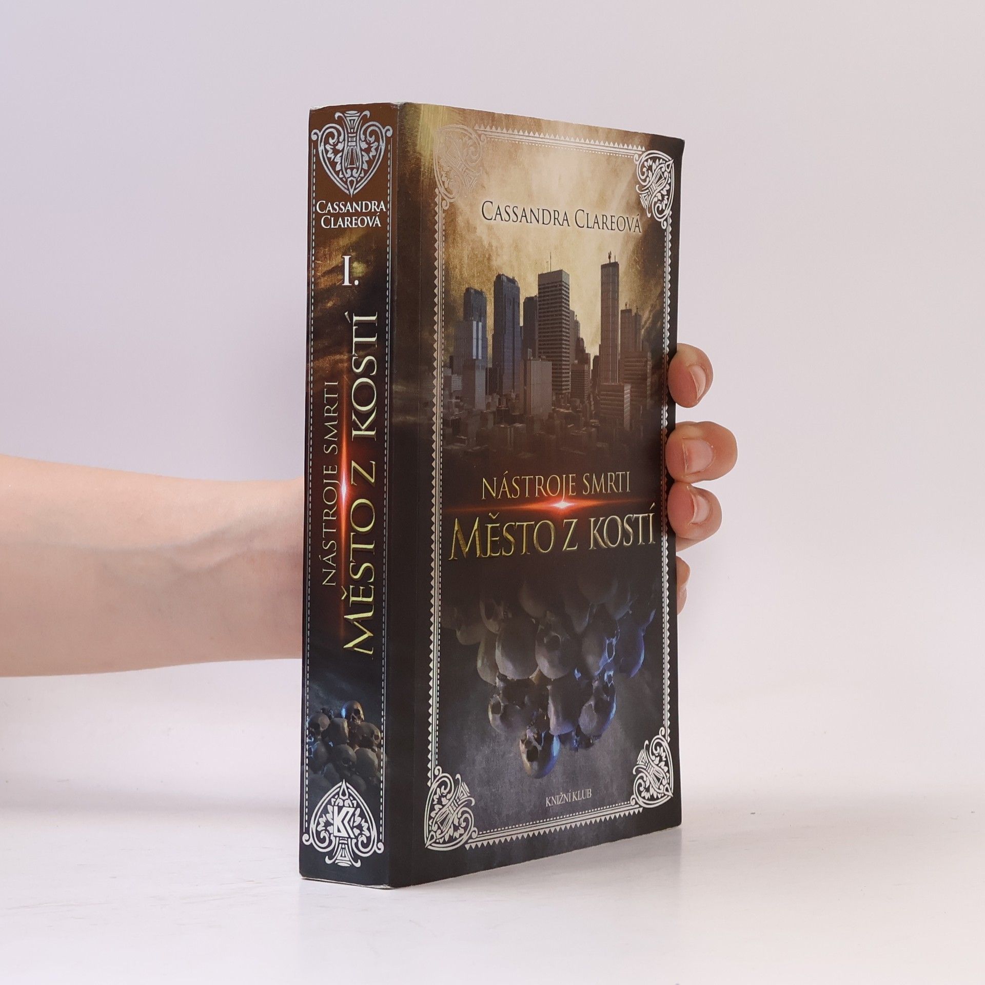 Cassandra Clare Nástroje smrti 1: Město z kostí