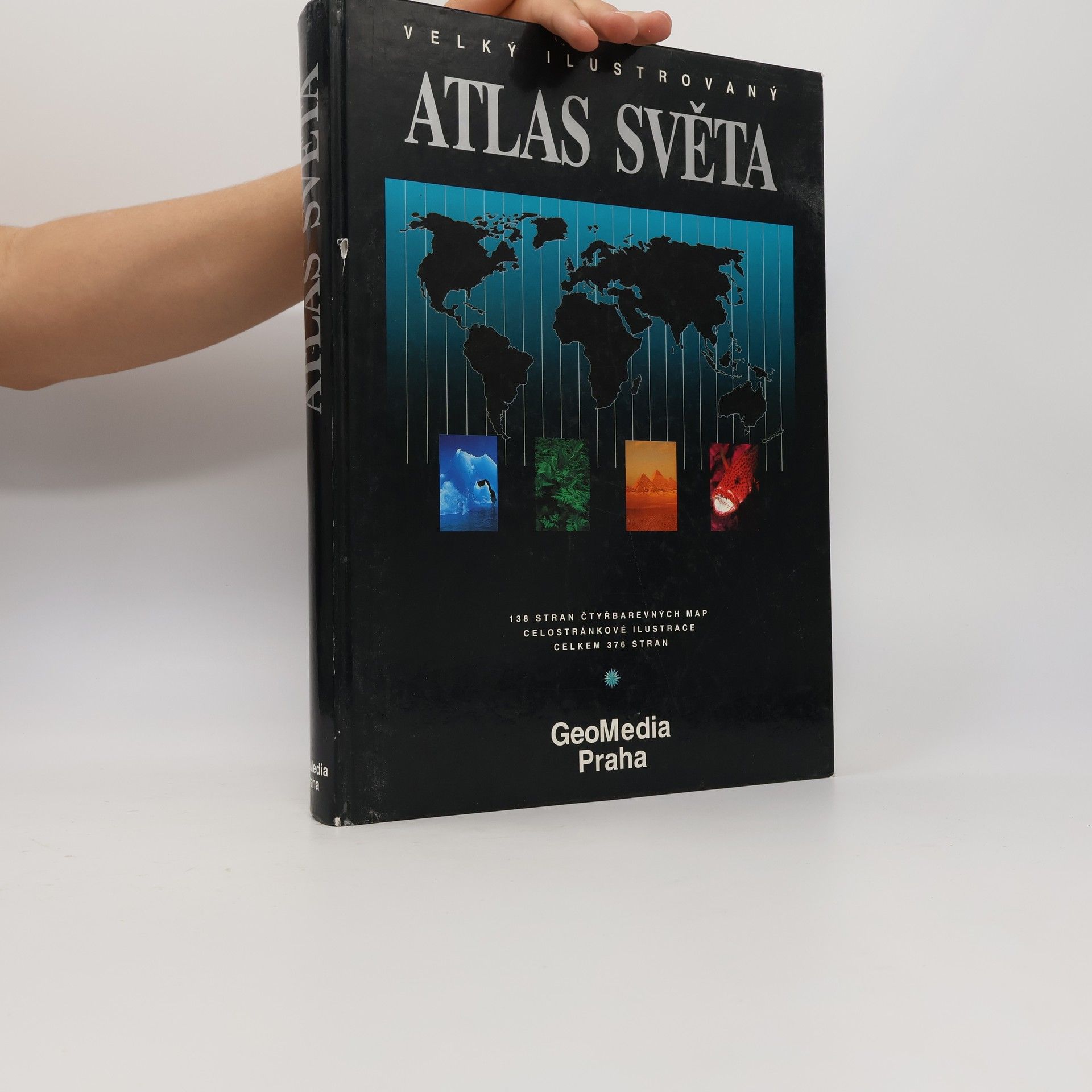 Helena Kholová Velký ilustrovaný atlas světa