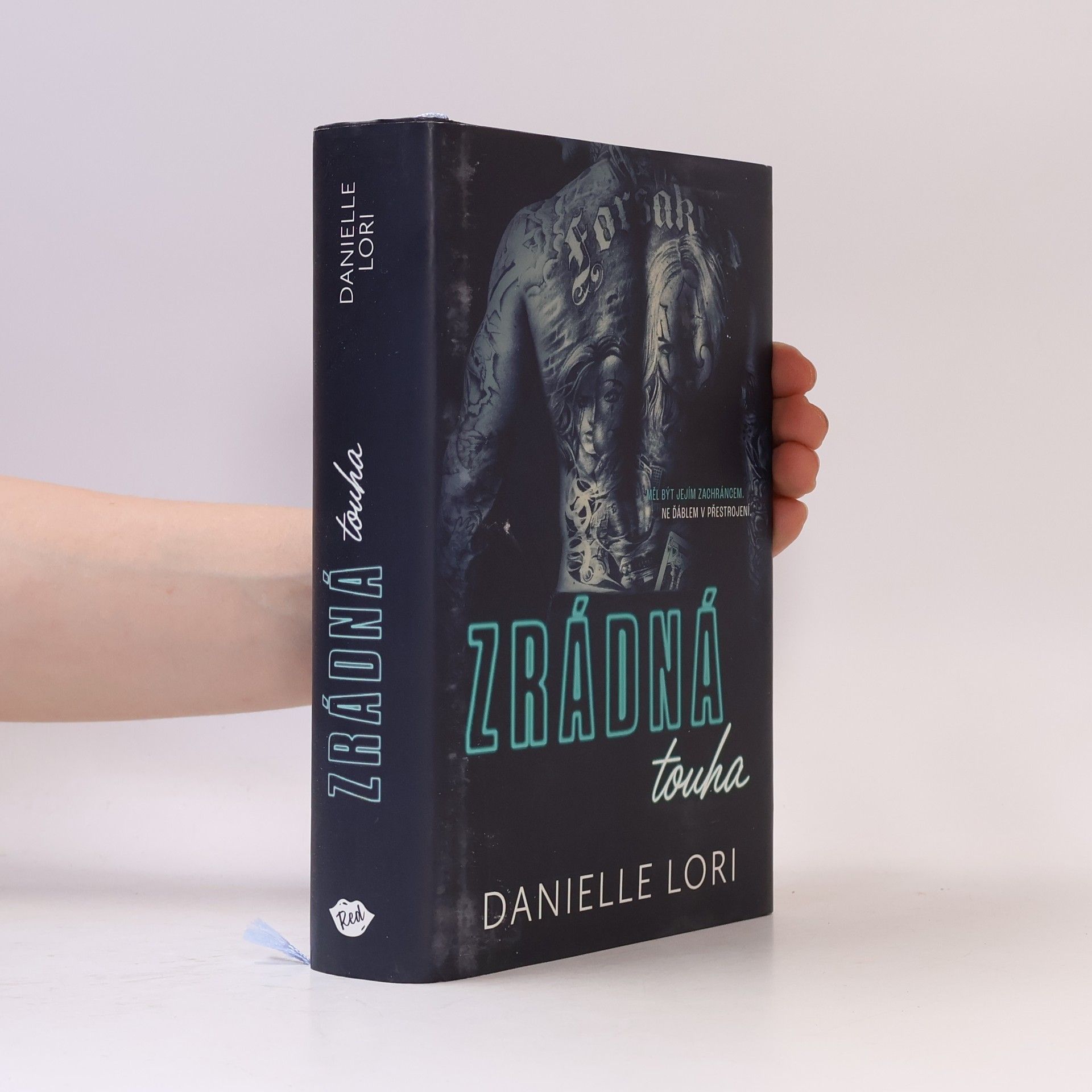 Danielle Lori Zrádná touha
