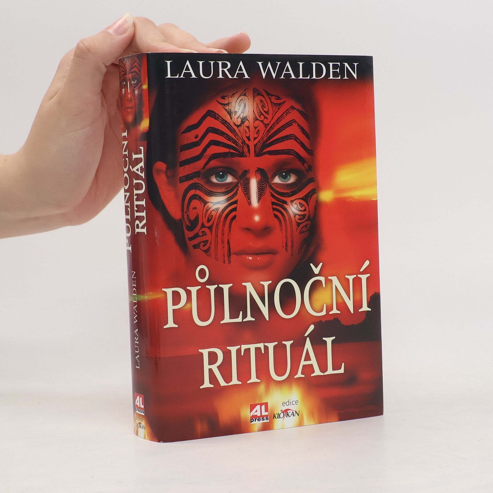 Laura Walden Půlnoční rituál