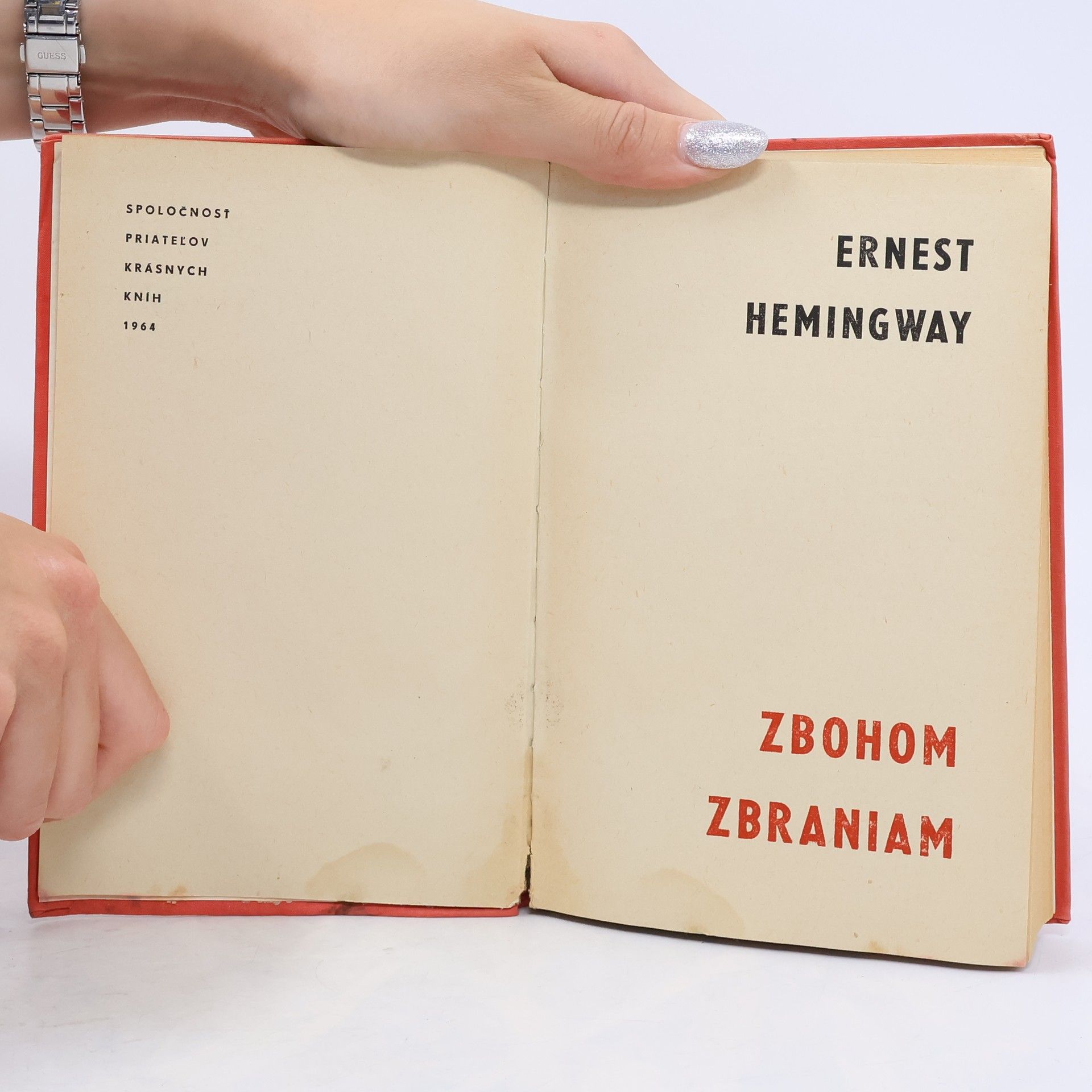 Ernest Hemingway Zbohom zbraniam