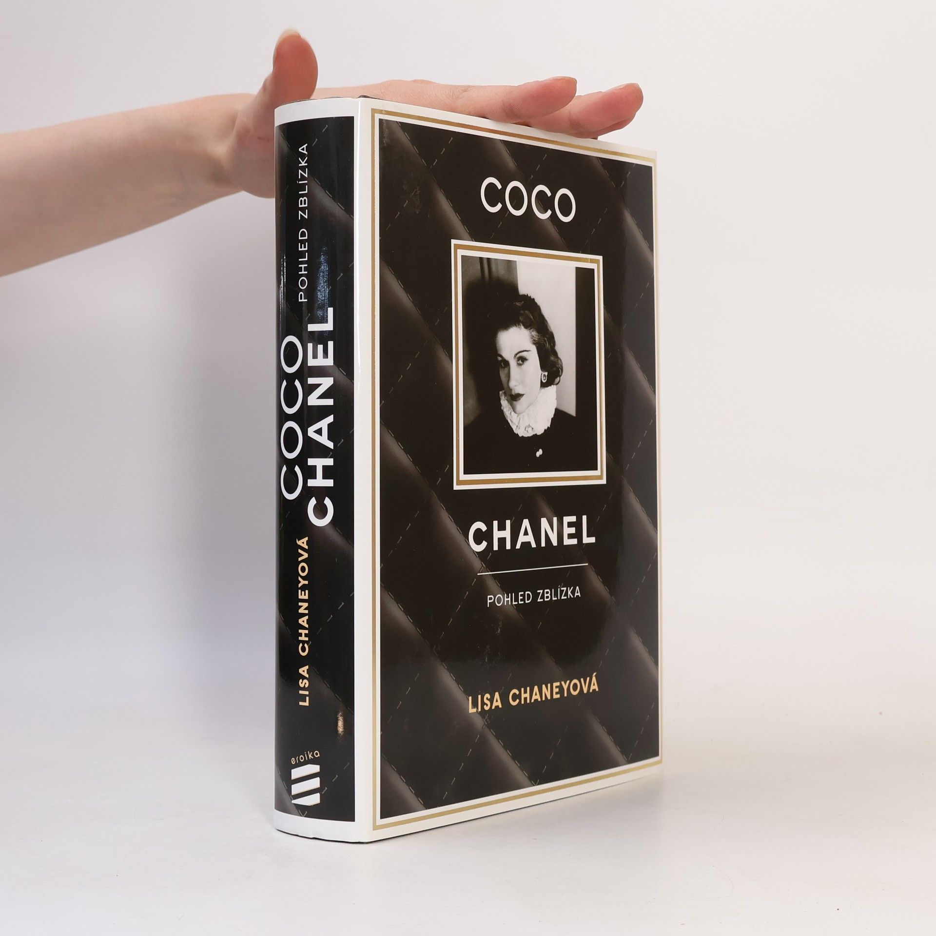 Lisa Chaney Coco Chanel