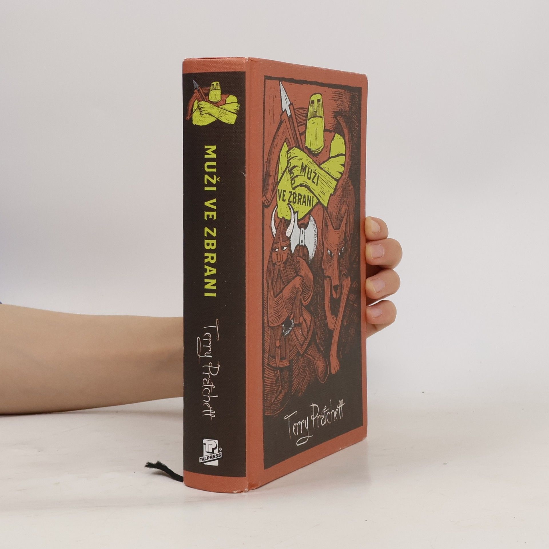Terry Pratchett Muži ve zbrani