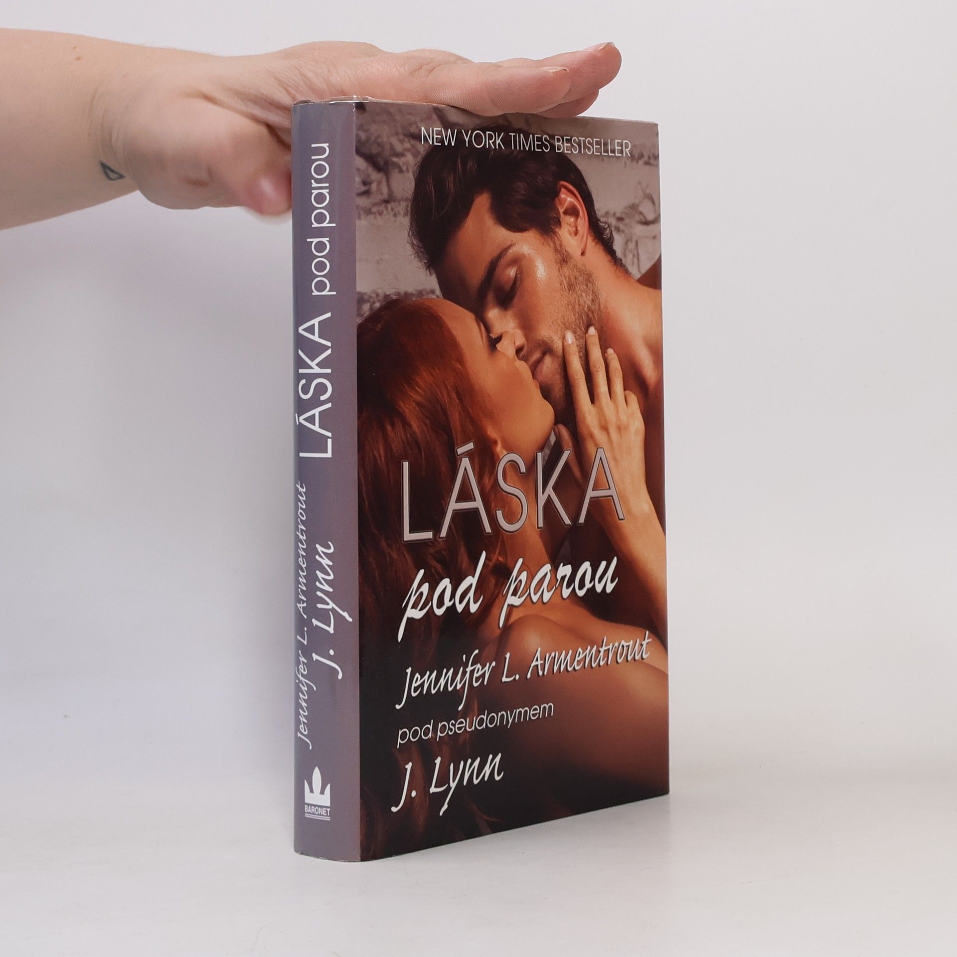 Jennifer L. Armentrout Láska pod parou