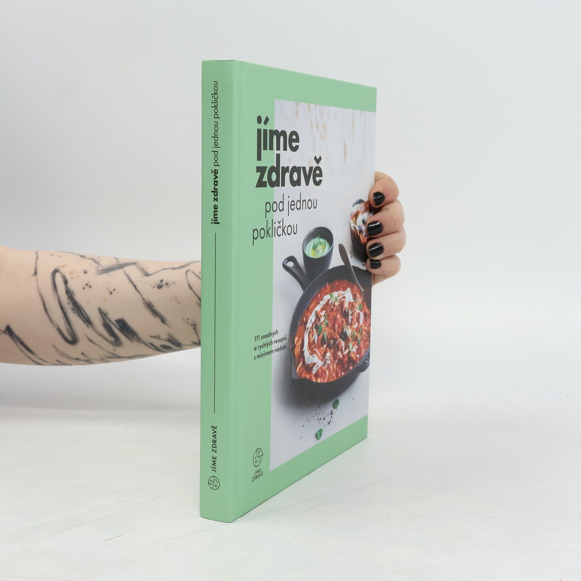 Marie Bartošová Jíme zdravě pod jednou pokličkou