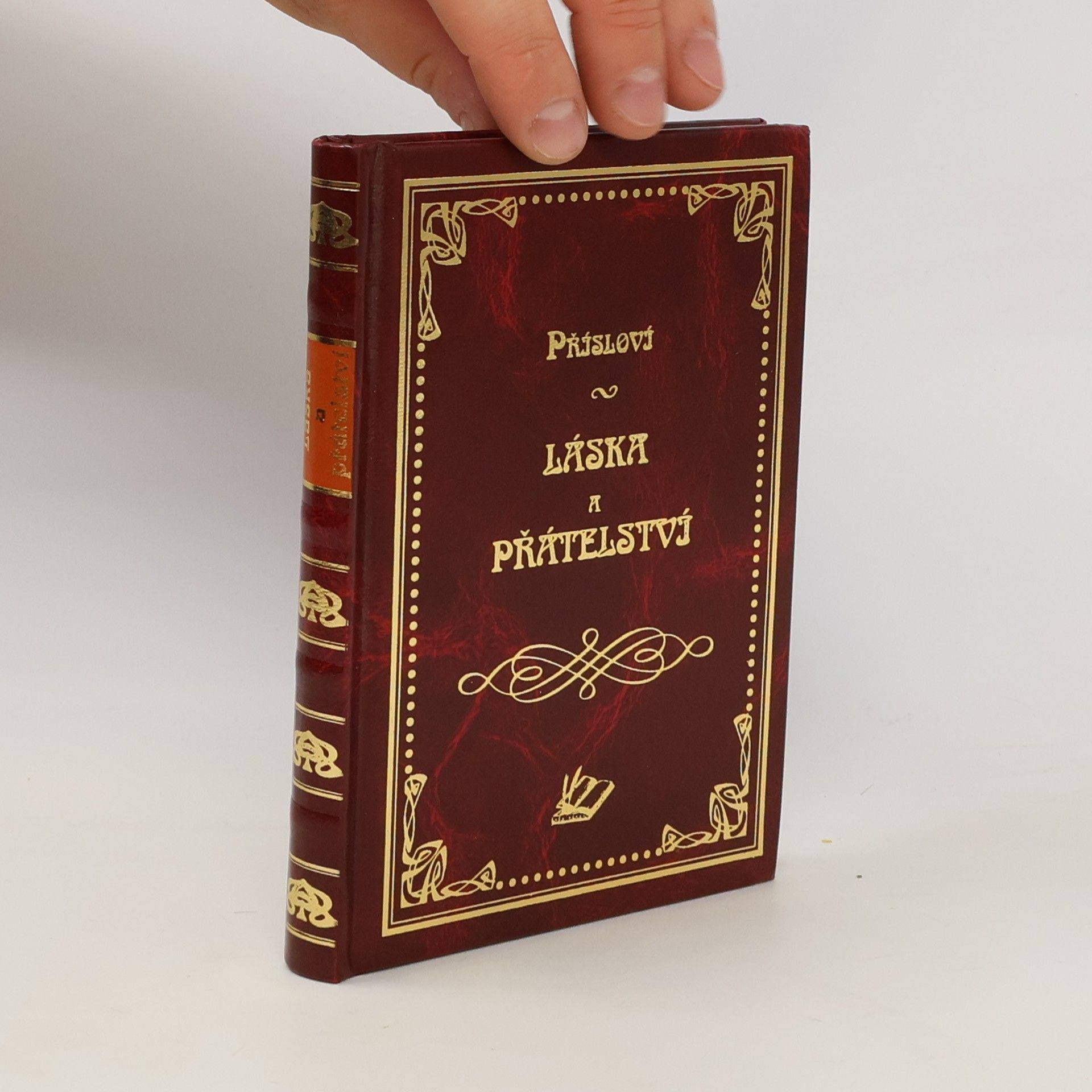 Anna Kulová Láska a přátelství