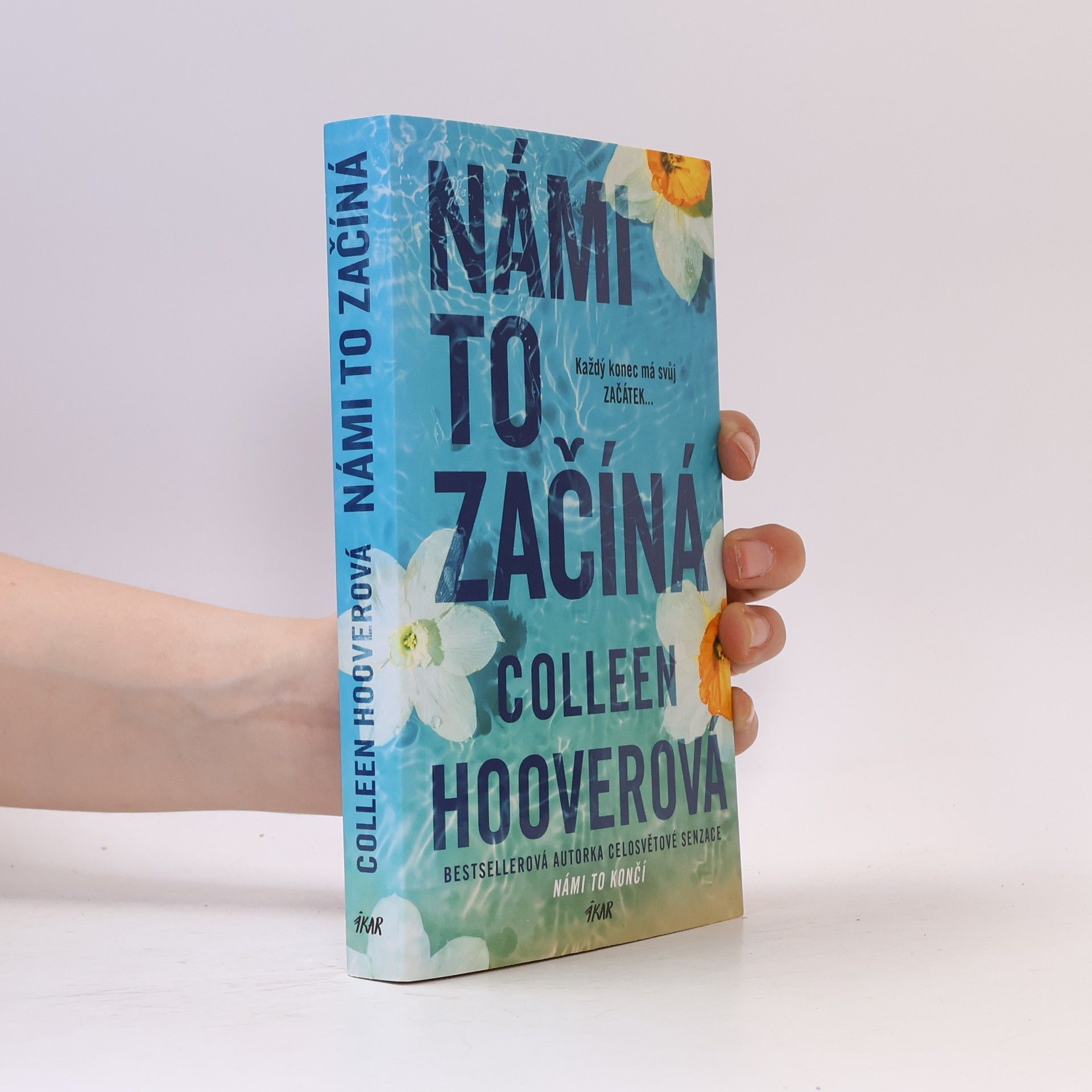 Colleen Hooverová Námi to začíná