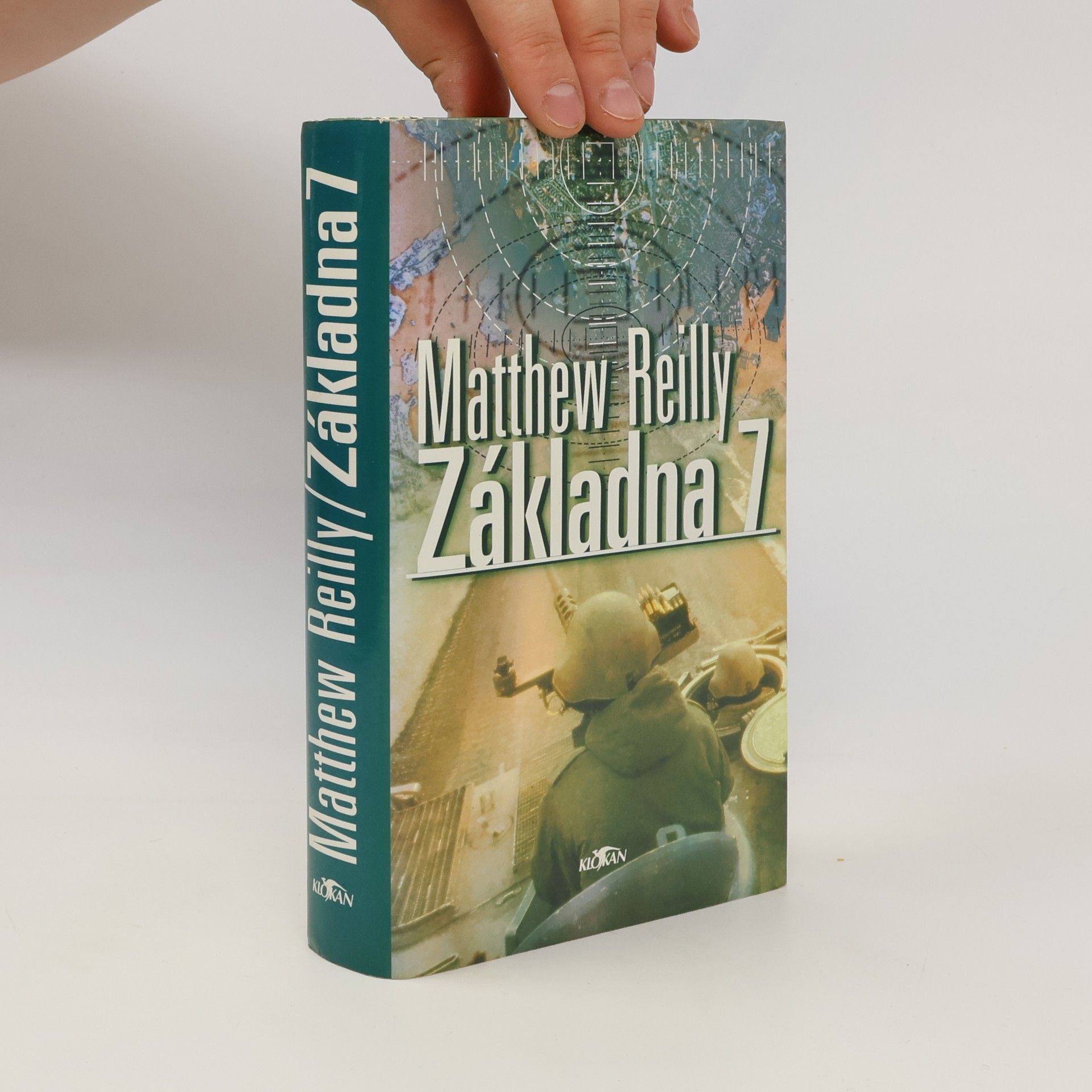 Matt Reilly Základna 7