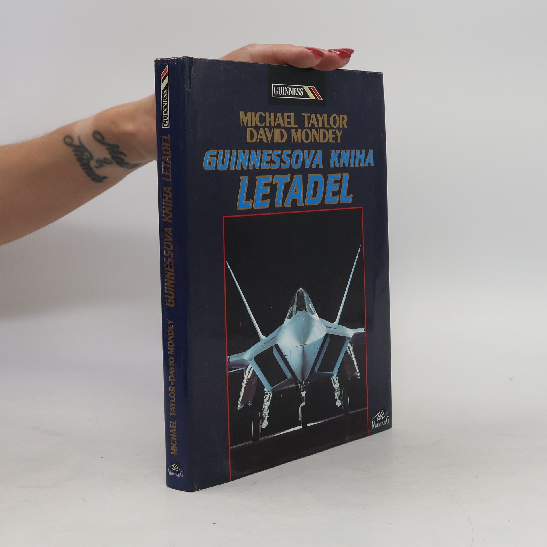 Michael J. H. Taylor Guinnessova kniha letadel