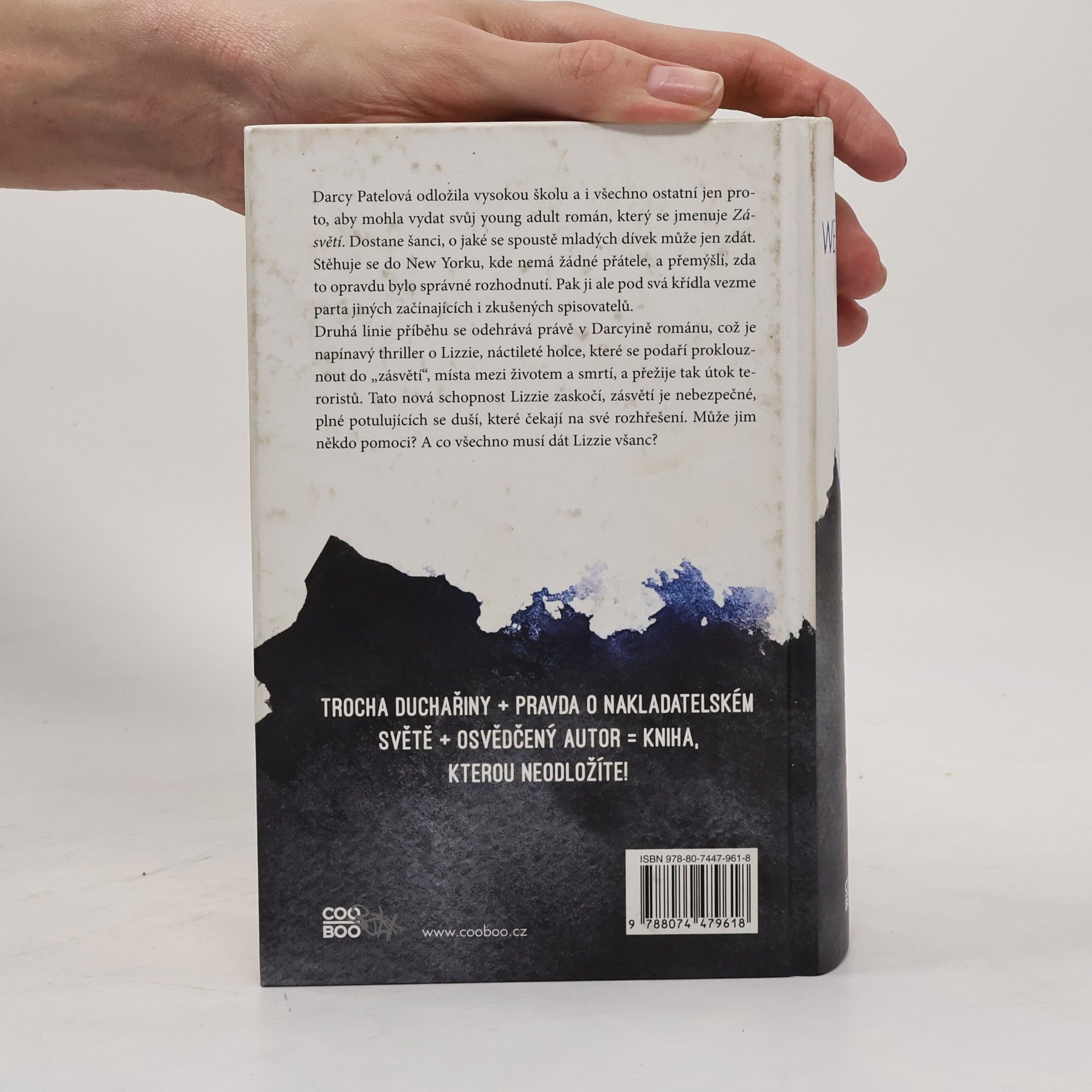 Scott Westerfeld Mezi dvěma světy