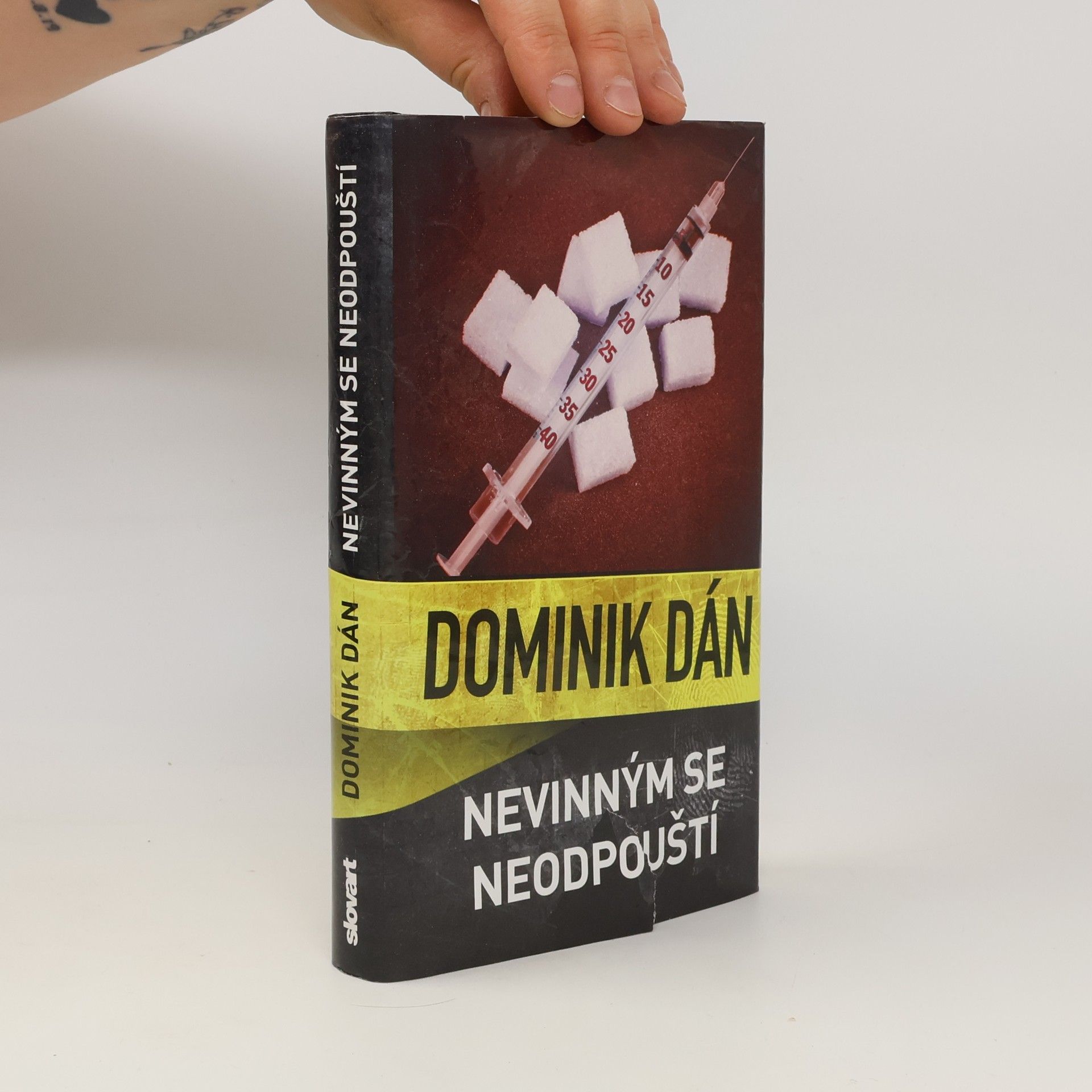 Dominik Dán Nevinným se neodpouští