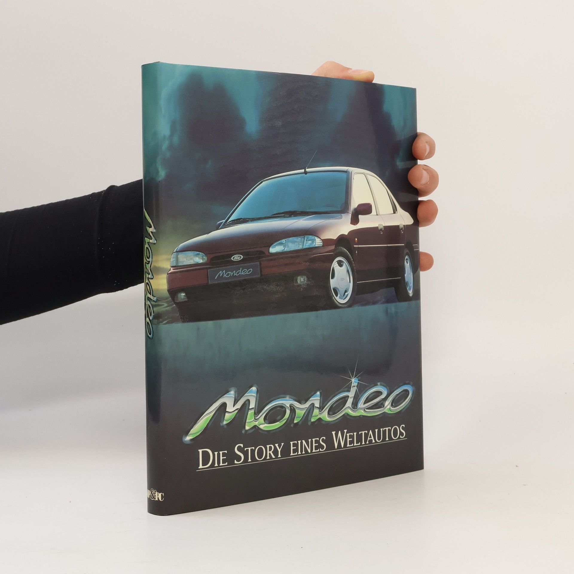 Autorenkollektiv Mondeo. Die story eines Waltautos