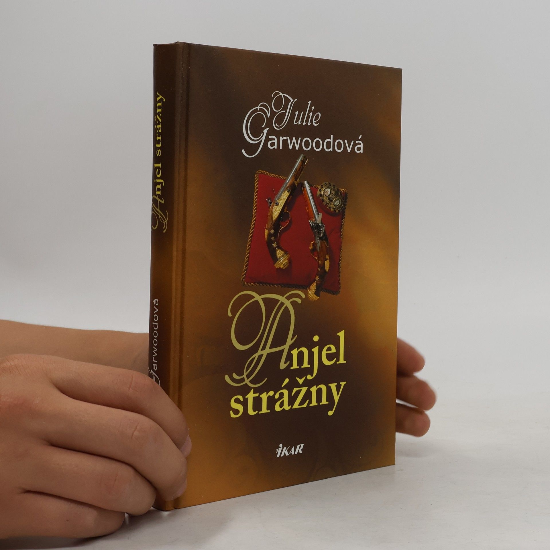 Julie Garwood Anjel strážny