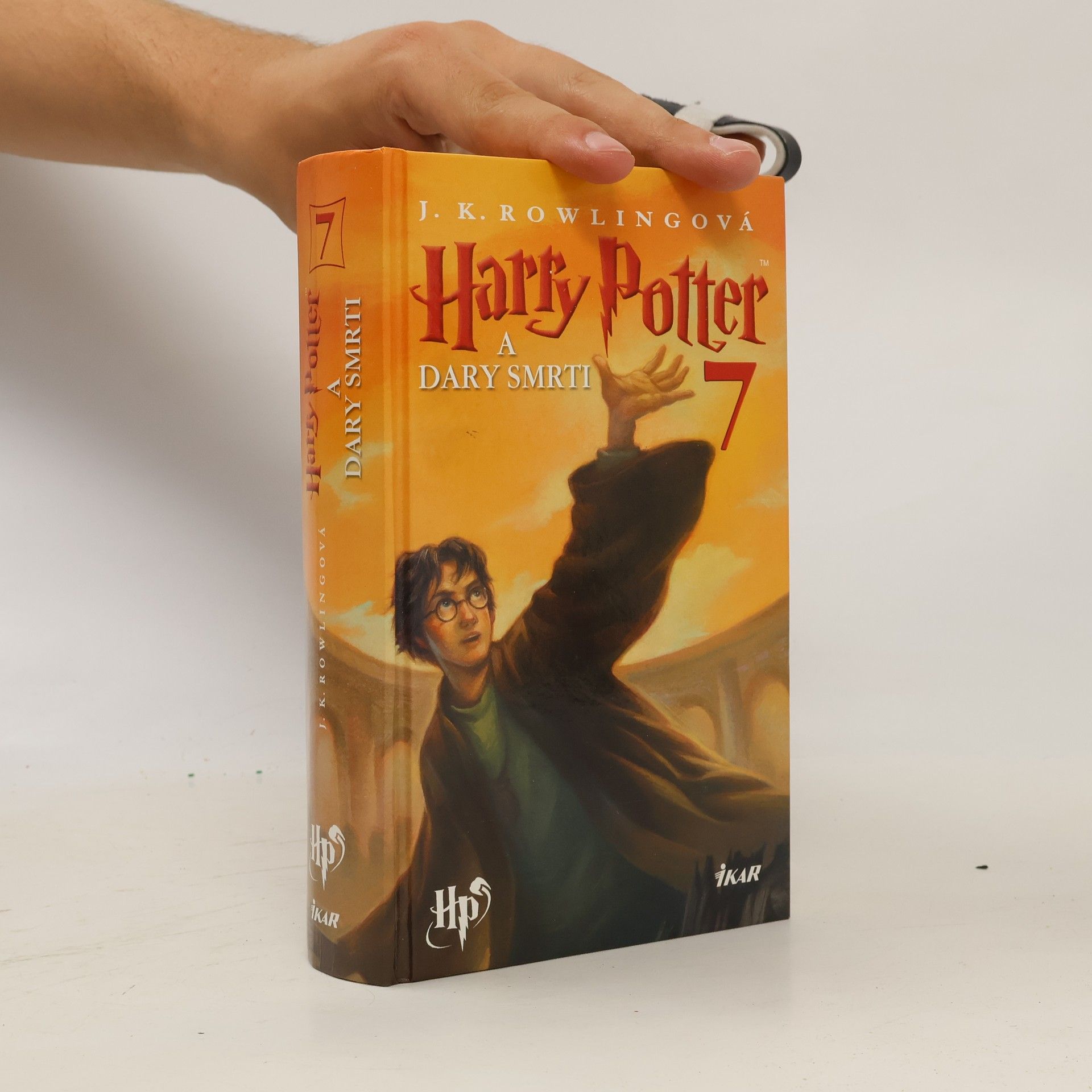 J. K. Rowling Harry Potter a dary smrti