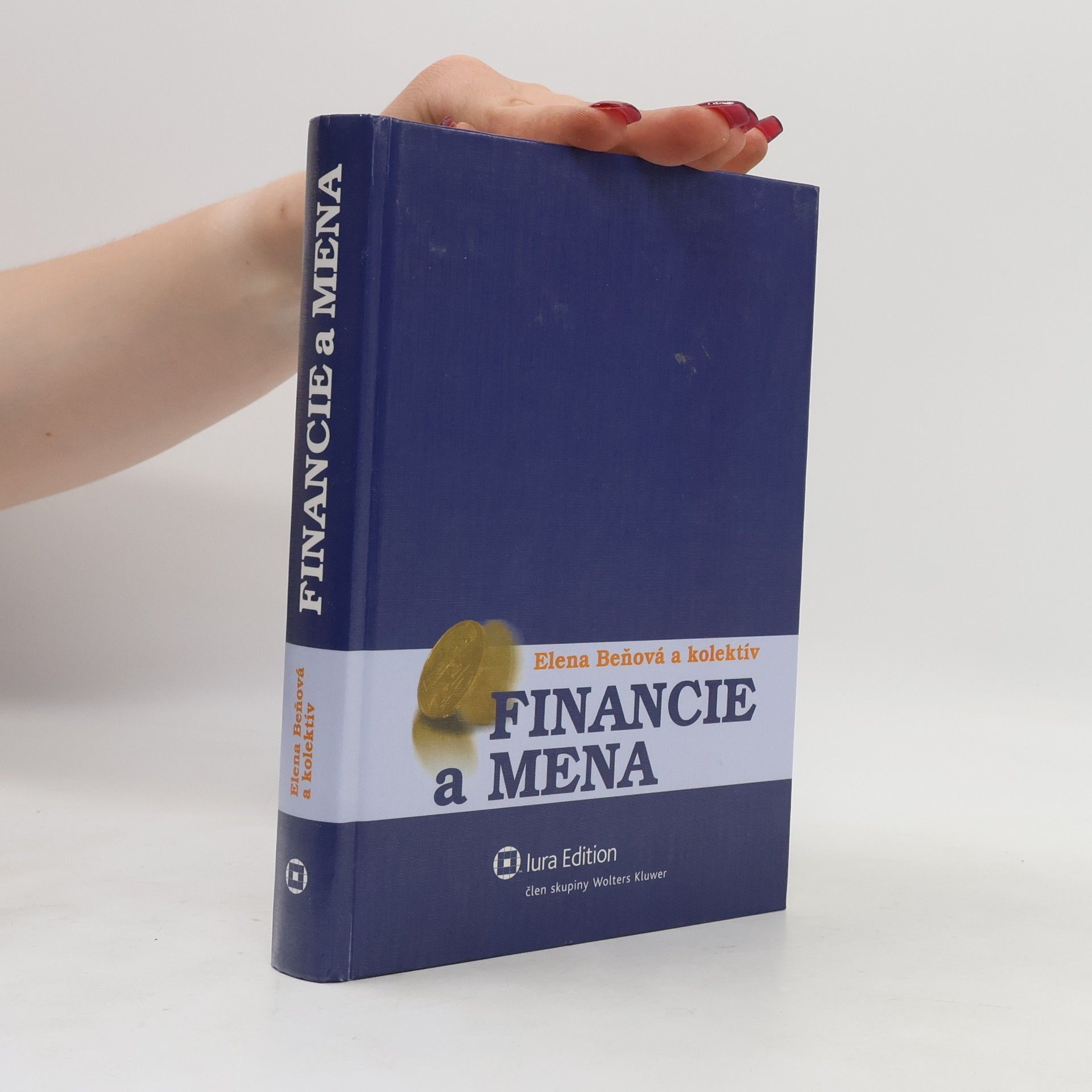 Elena Beňová Financie a mena