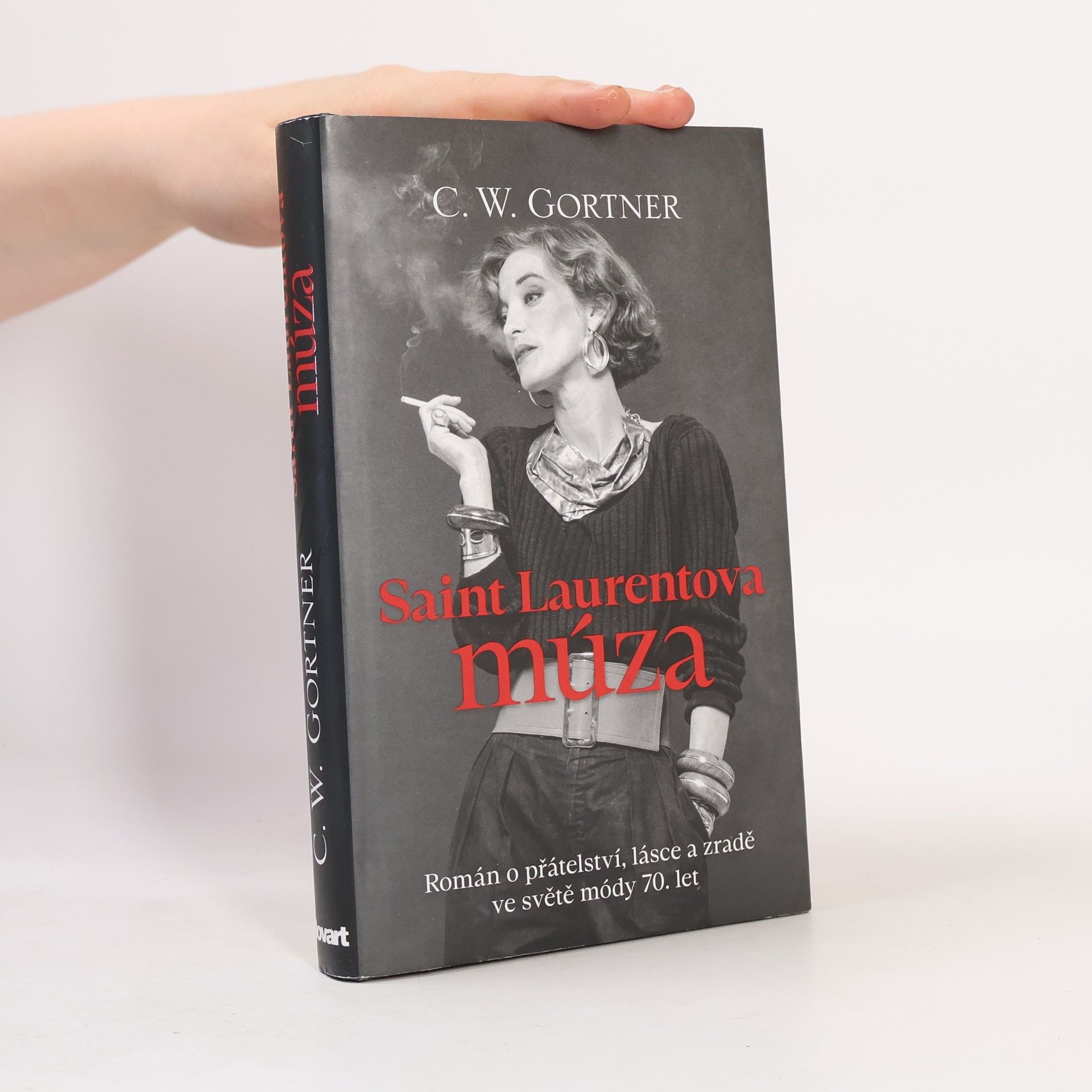 C. W. Gortner Saint Laurentova múza