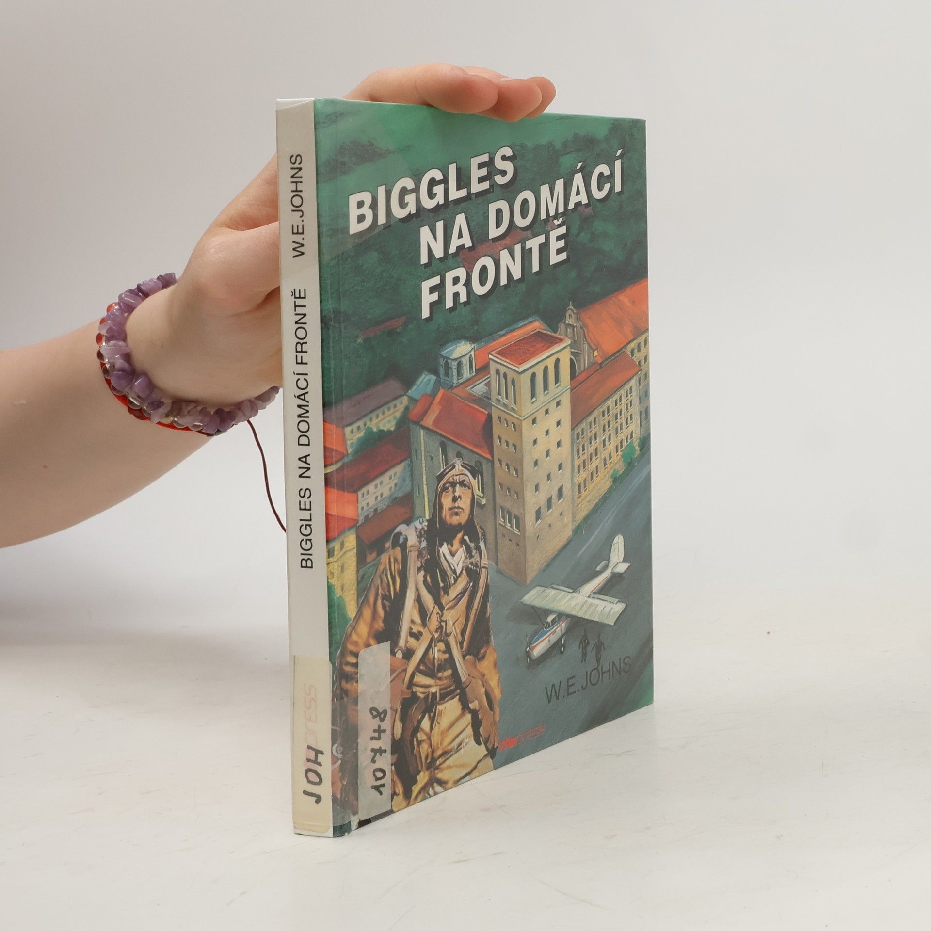 W. E. Johns Biggles na domácí frontě