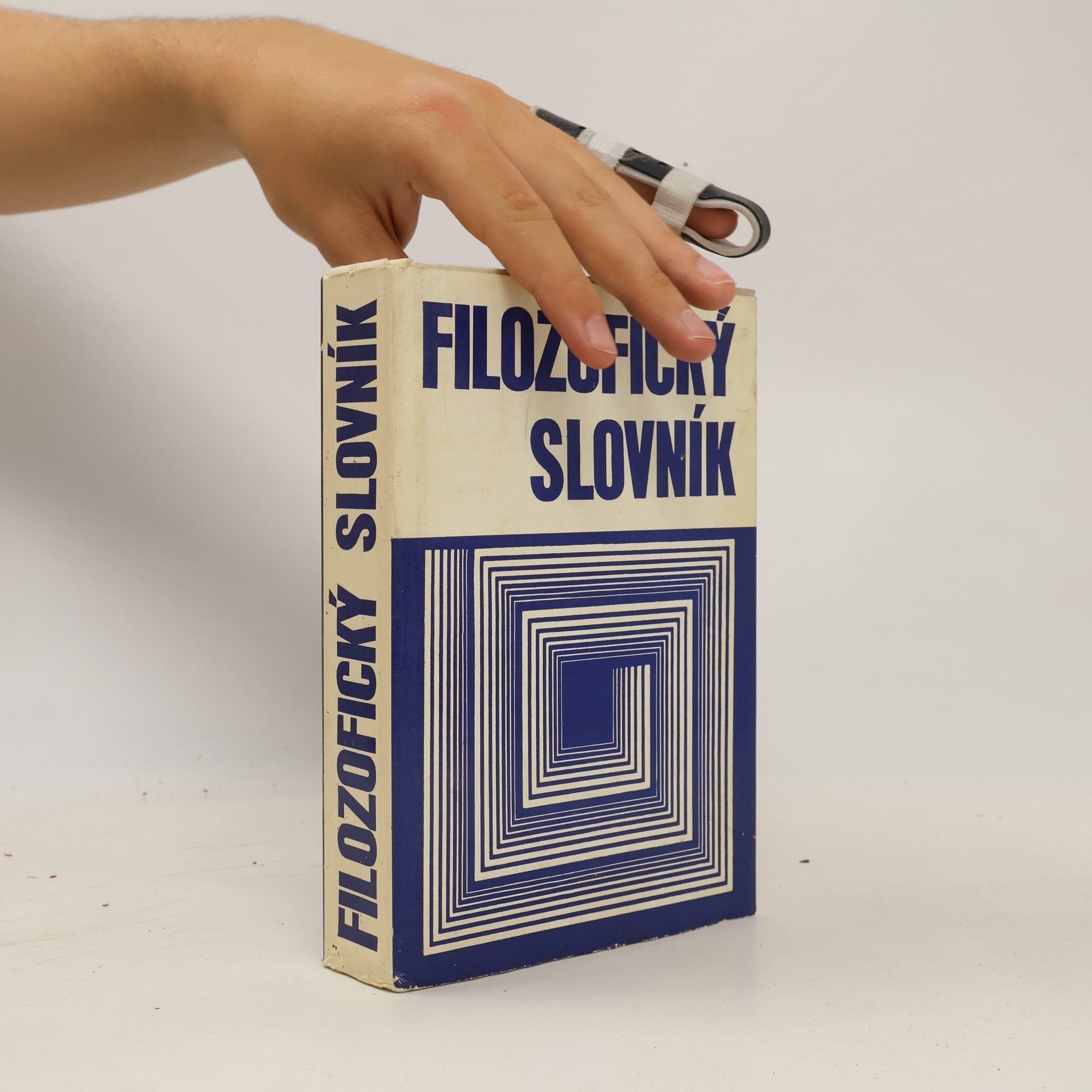 Mark Moisejevič Rozental Filozofický slovník