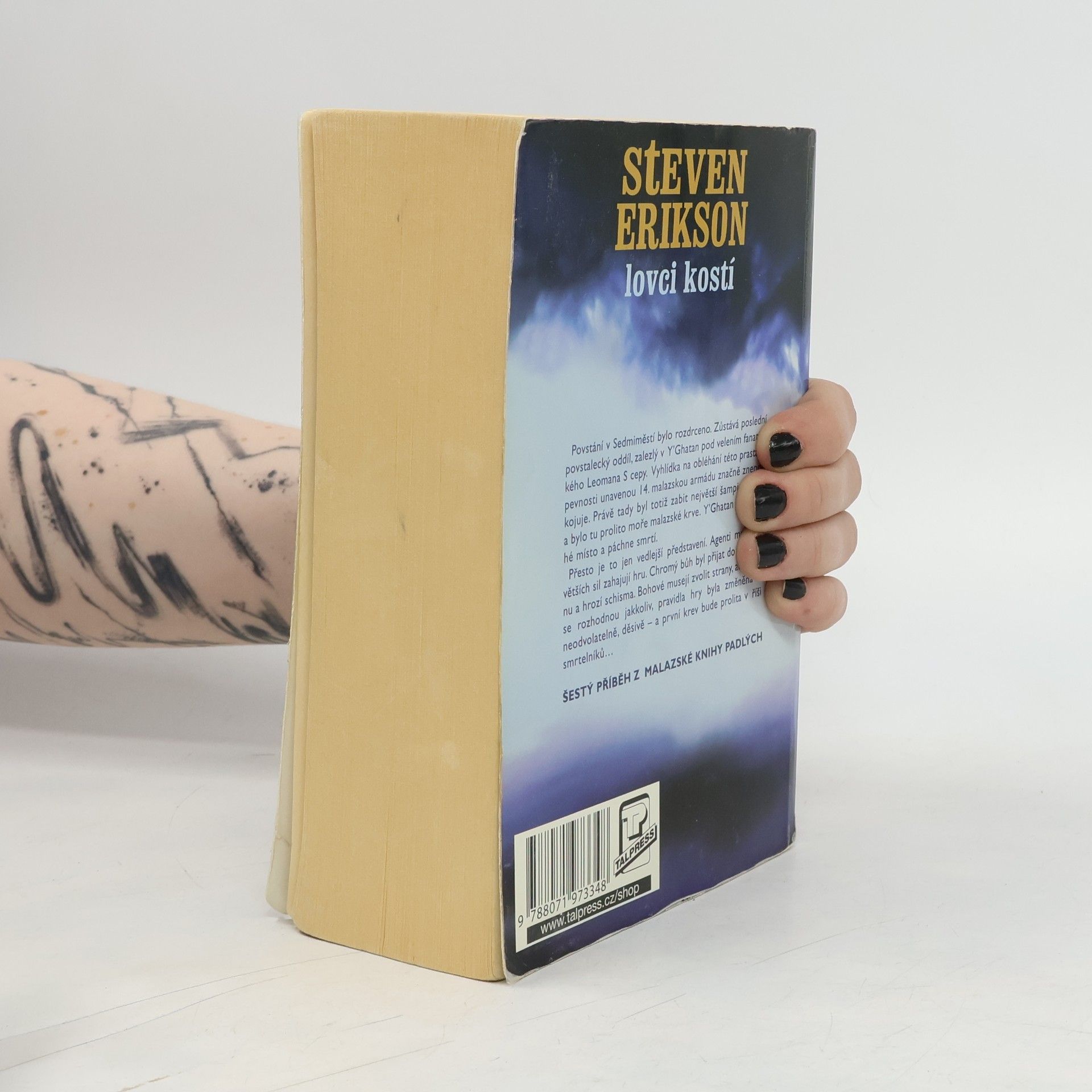 Steven Erikson Lovci kostí