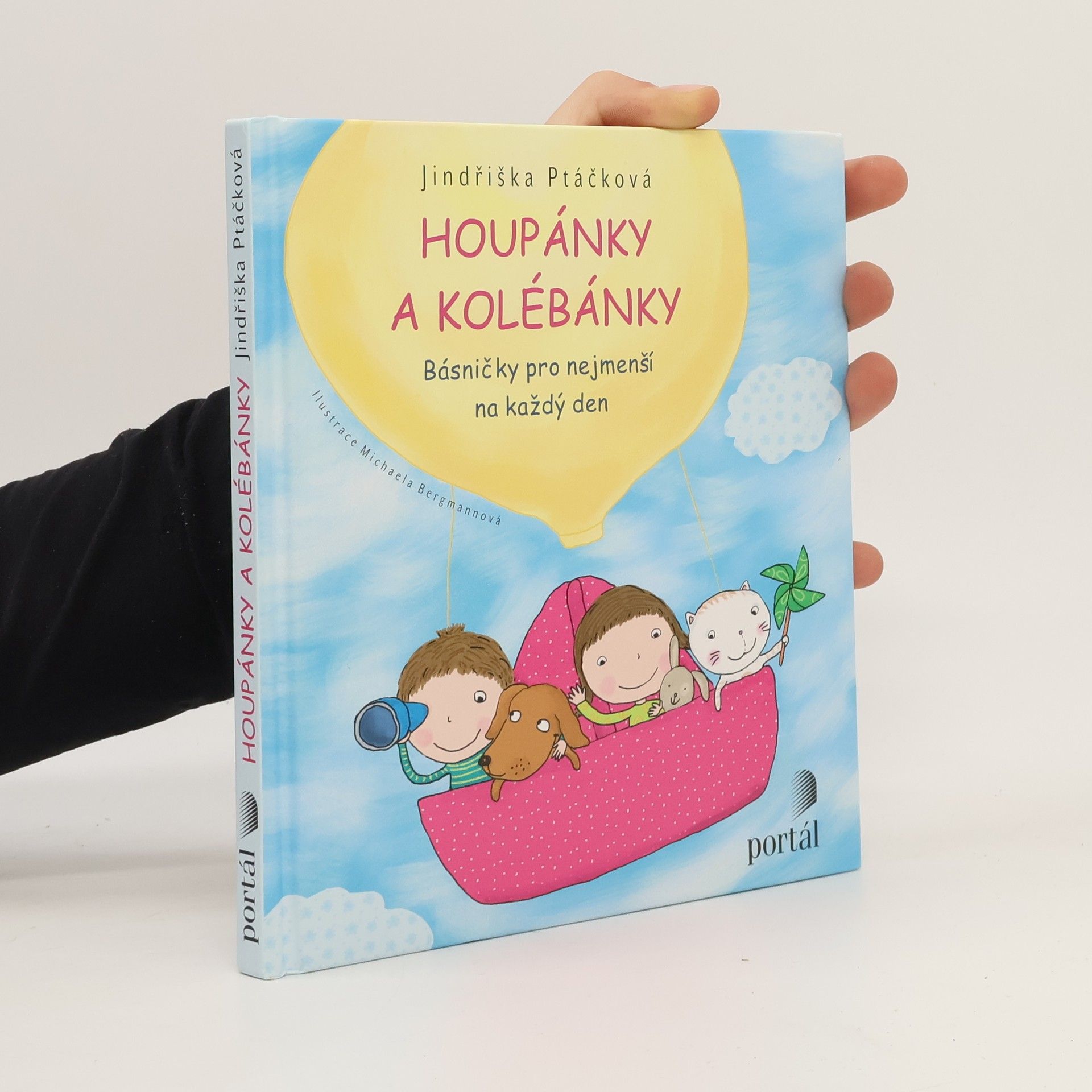 Houpánky a kolébánky : básničky pro nejmenší na každý den