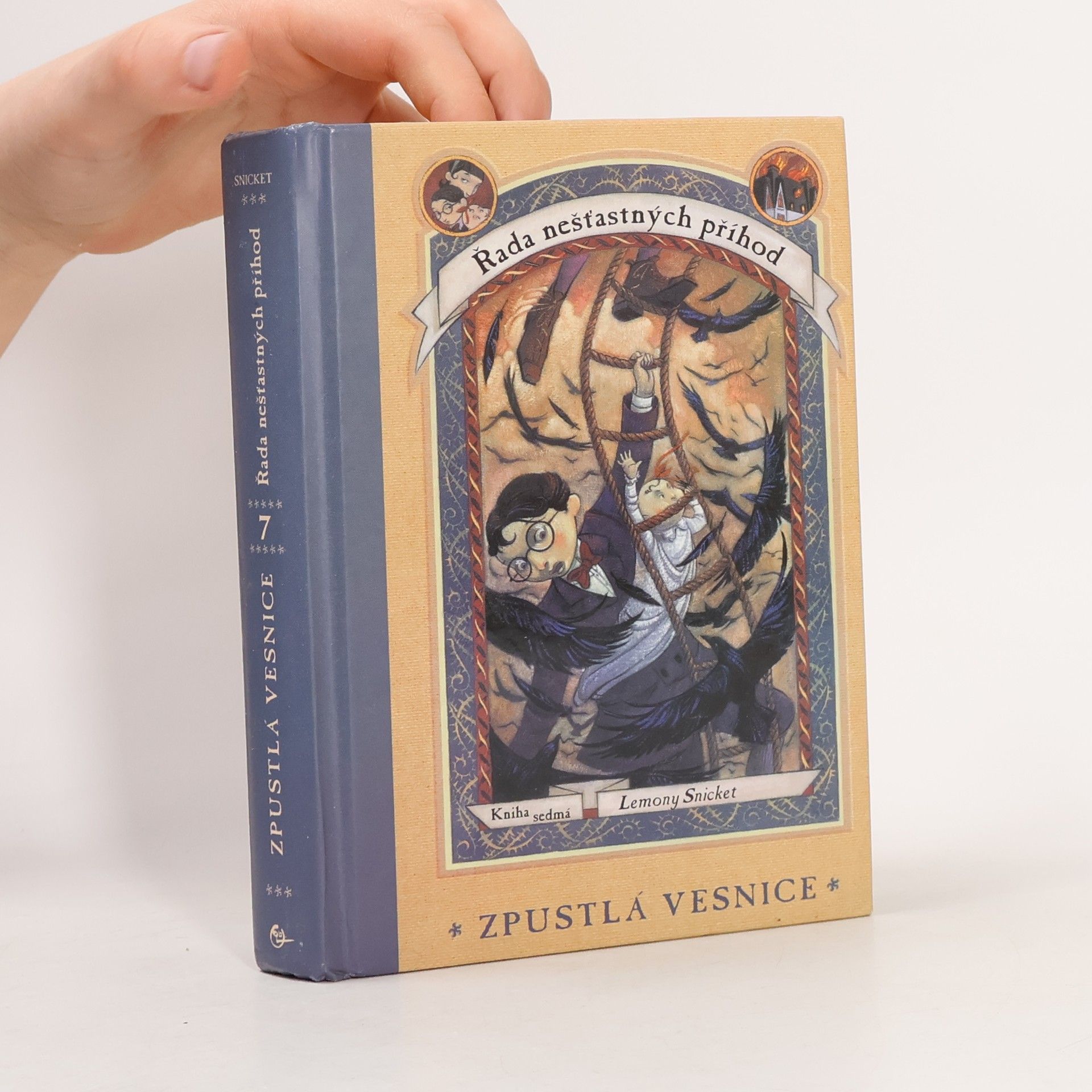 Lemony Snicket Řada nešťastných příhod. Kniha sedmá, Zpustlá vesnice