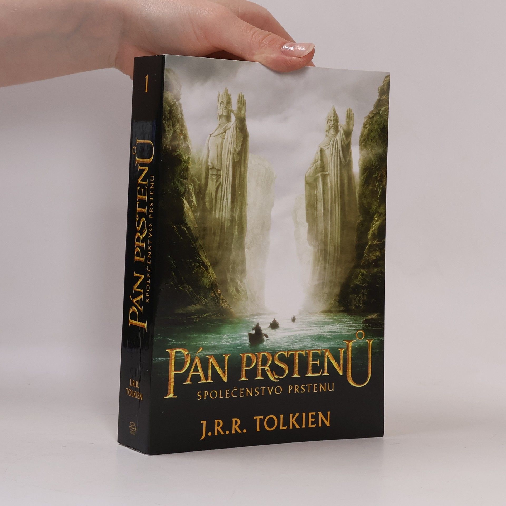 J. R. R. Tolkien Pán prstenů. Společenstvo prstenu