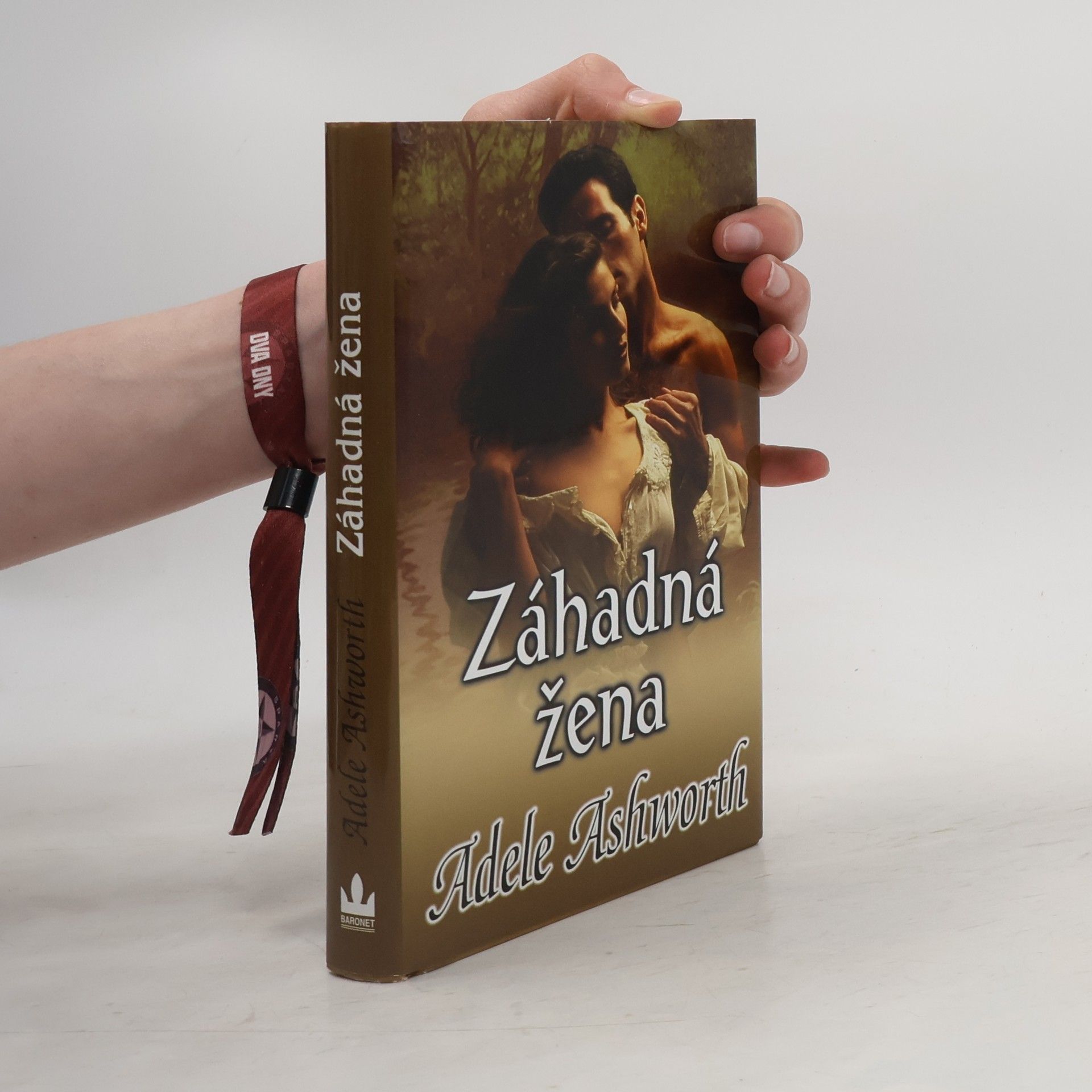 Adele Ashworth Záhadná žena