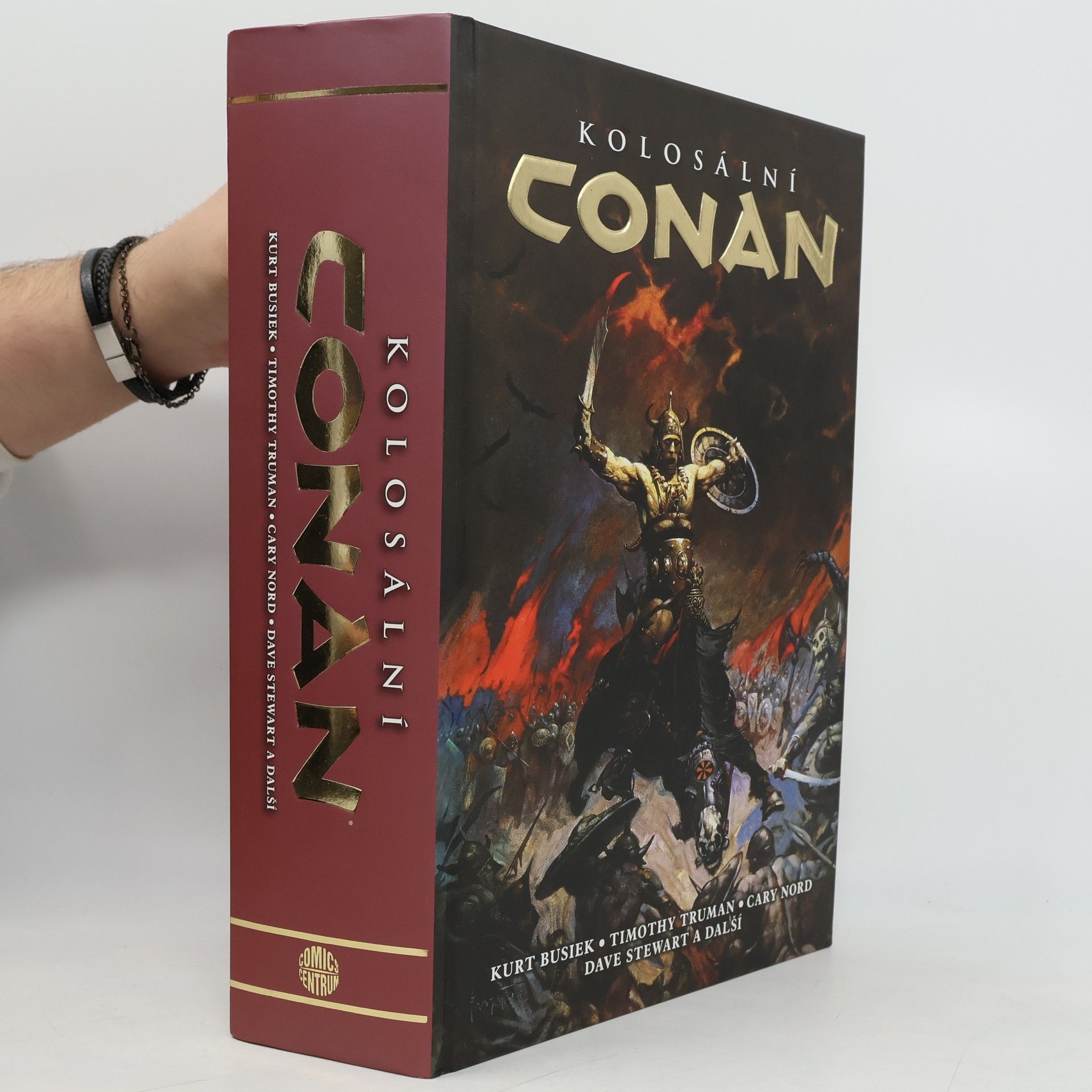 Mike Mignola Kolosální Conan (číslovaný výtisk)