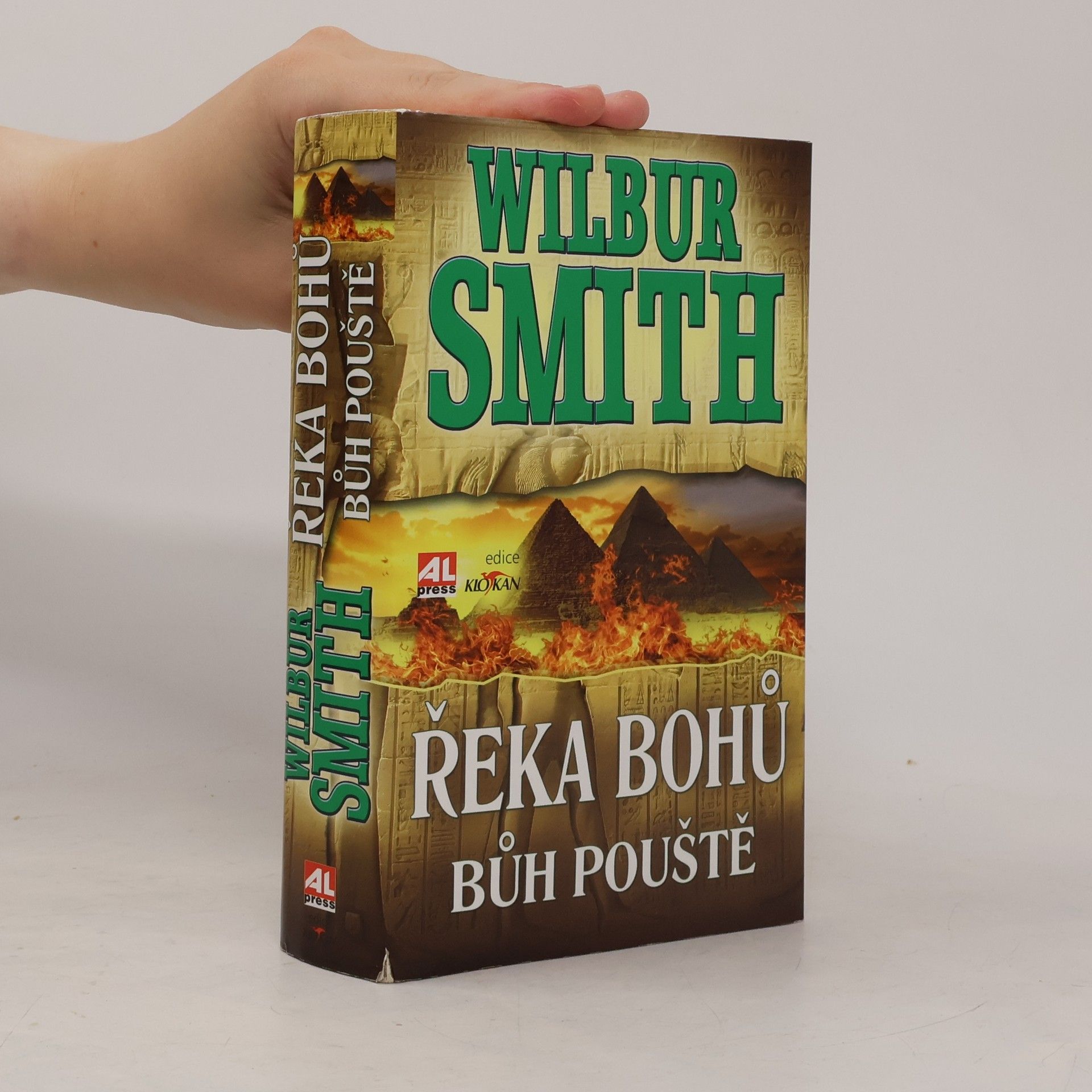 Wilbur Smith Řeka bohů. Bůh pouště