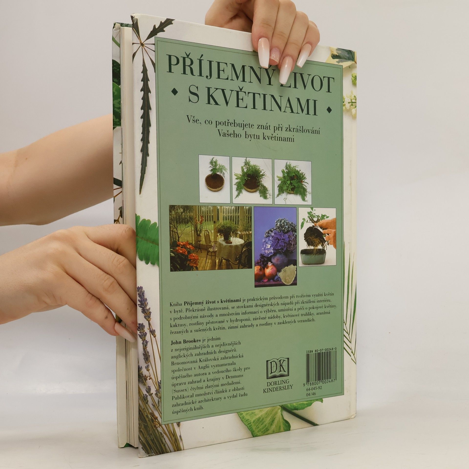 John Brookes Příjemný život s květinami