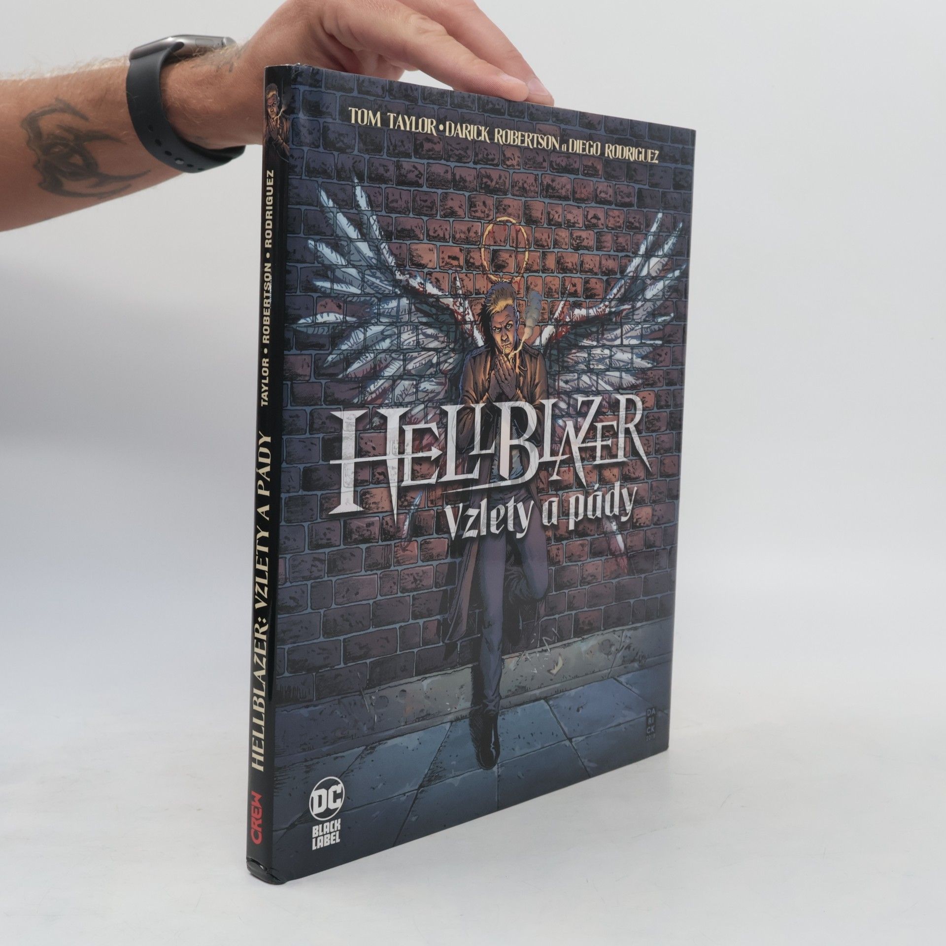 Tom Taylor Hellblazer: vzlety a pády