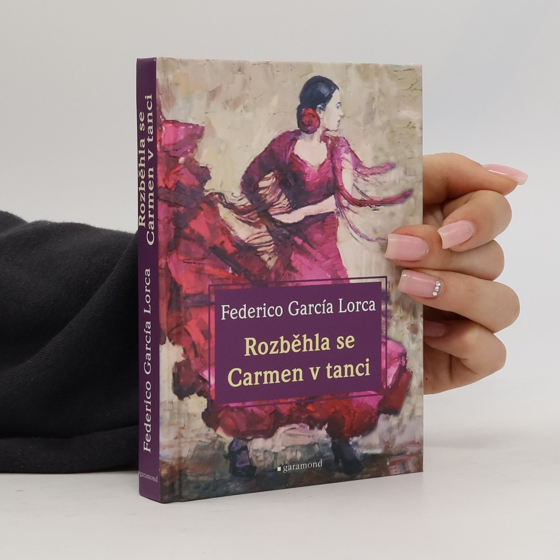 Federico García Lorca Rozběhla se Carmen v tanci