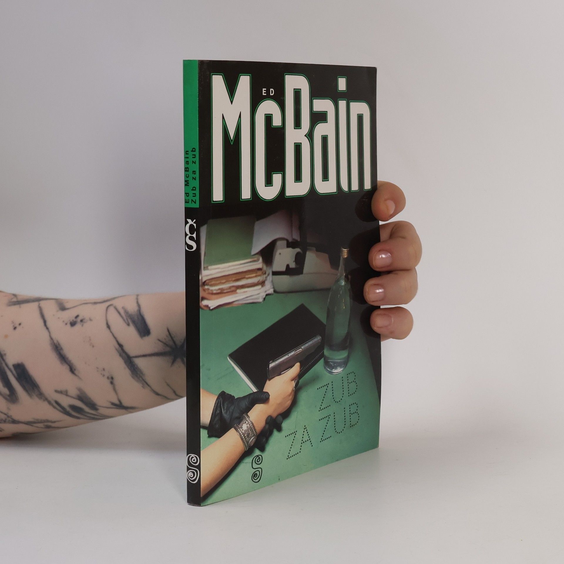 Ed McBain Zub za zub: Příběh z 87. policejního revíru