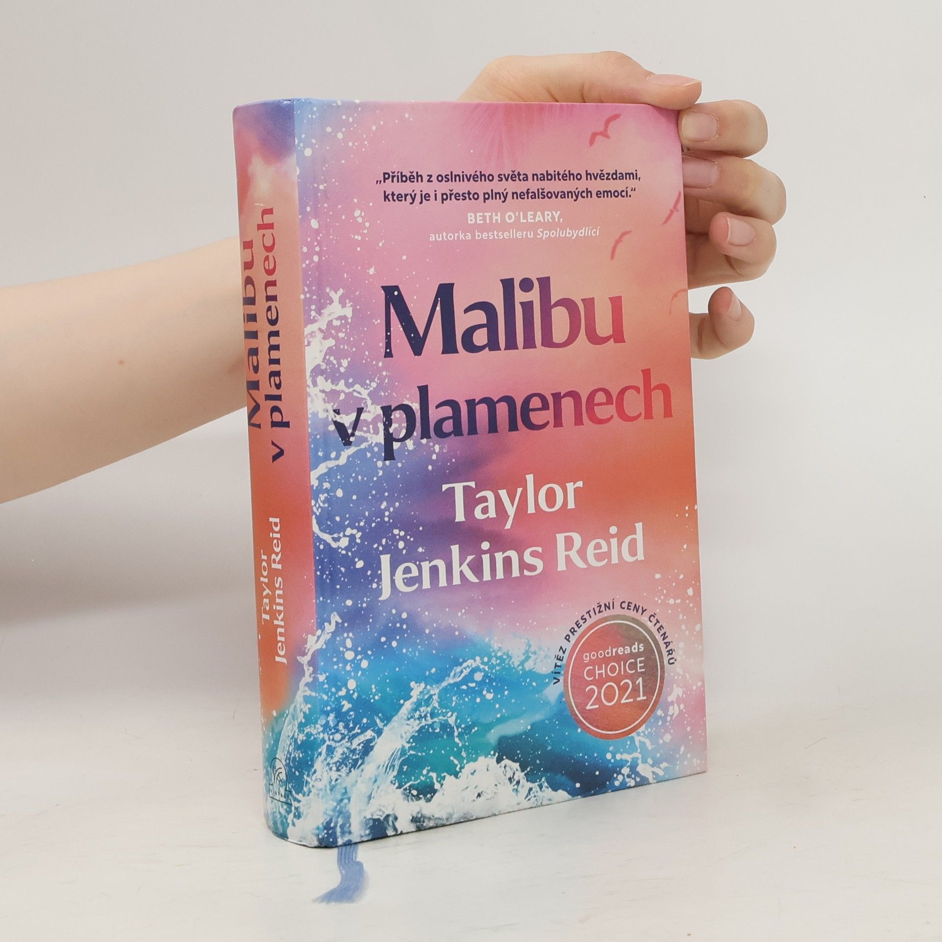Taylor Jenkins Reid Malibu v plamenech