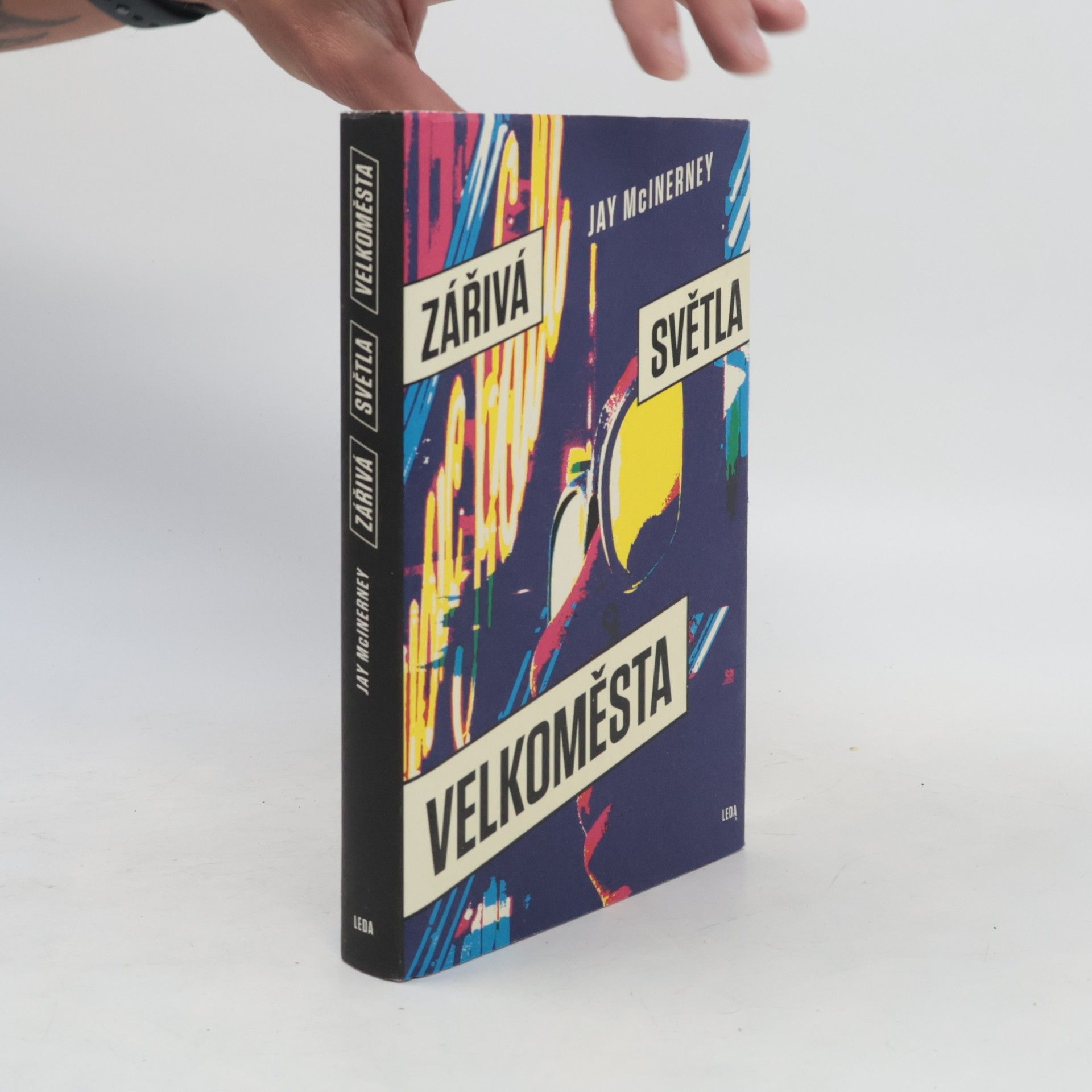 Jay McInerney Zářivá světla velkoměsta