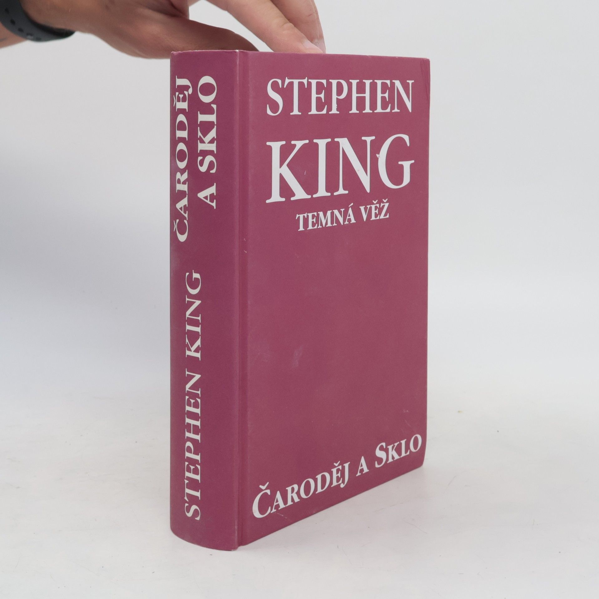 Stephen King Temná věž. Čaroděj a sklo