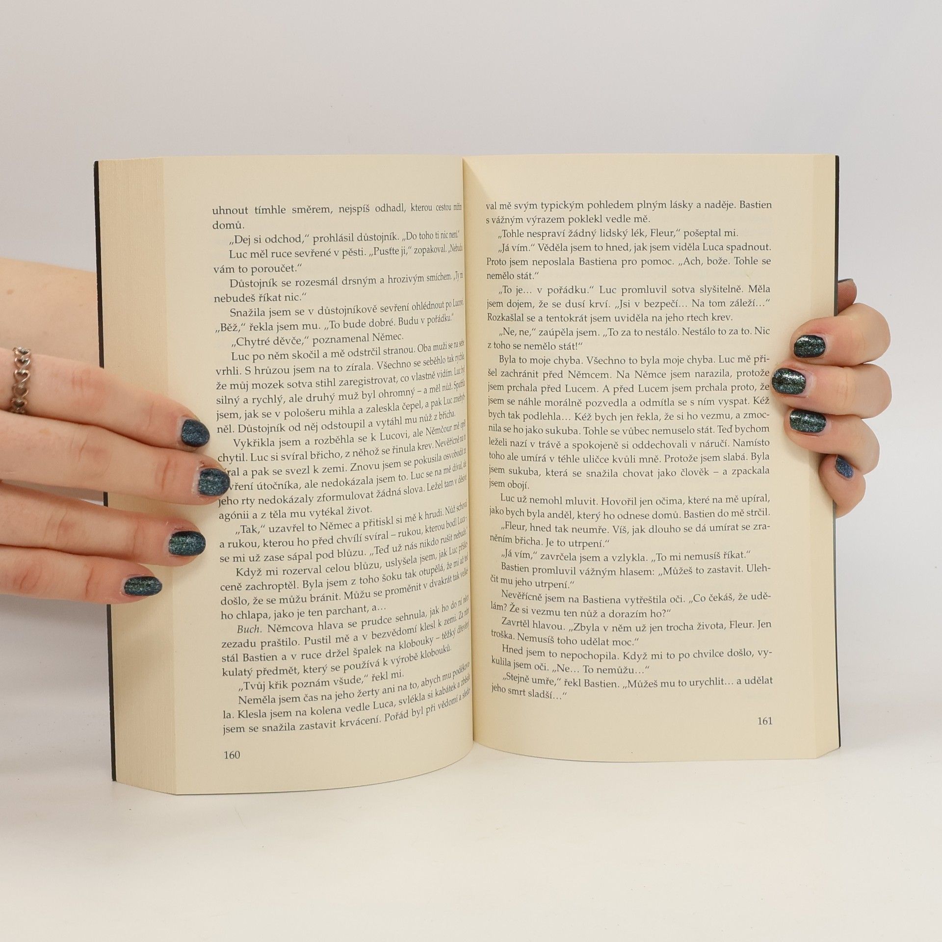Richelle Mead Sukuba 5. Stíny