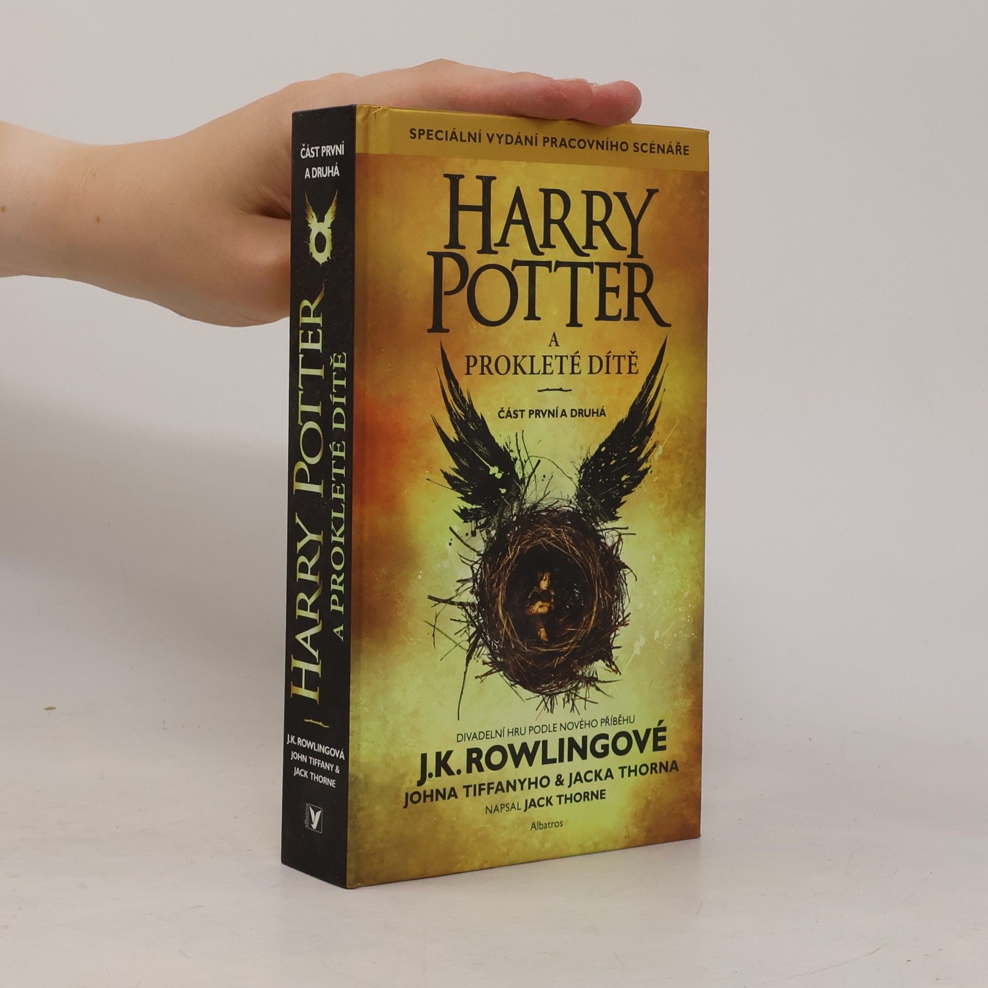 Jack Thorne Harry Potter a prokleté dítě