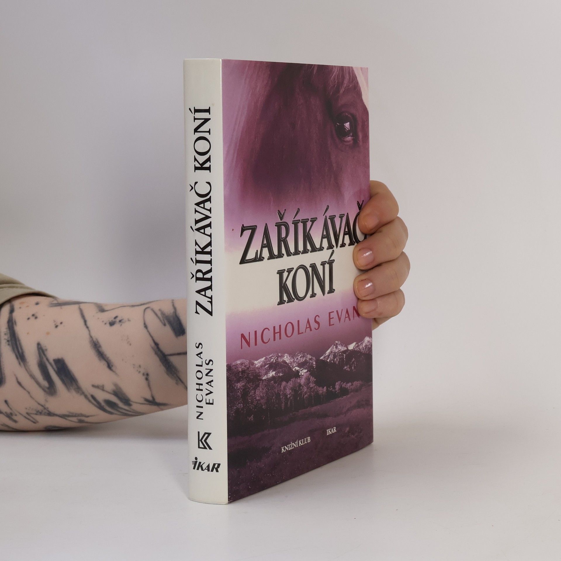 Nicholas Evans Zaříkávač koní