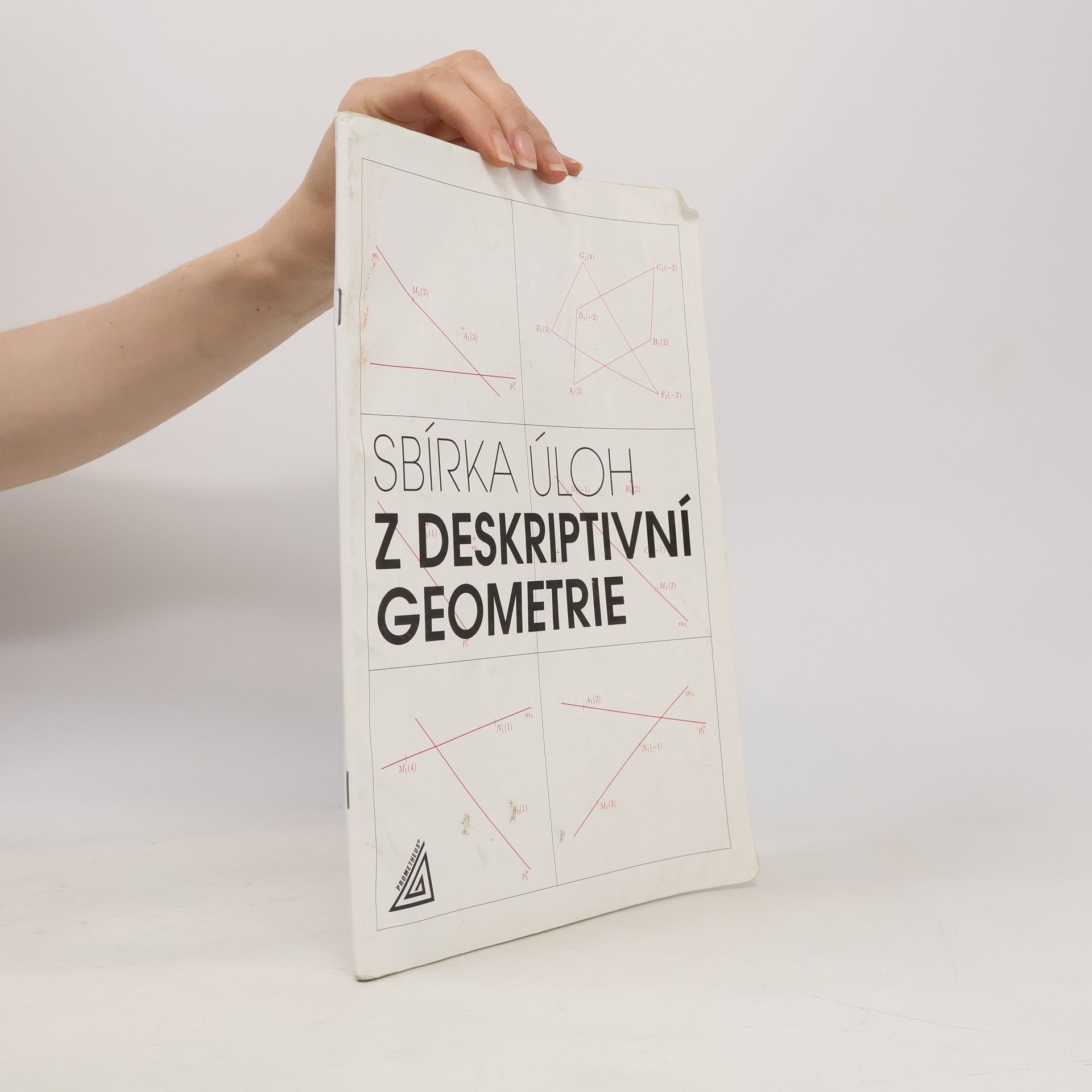 Eva Maňásková Sbírka úloh z deskriptivní geometrie