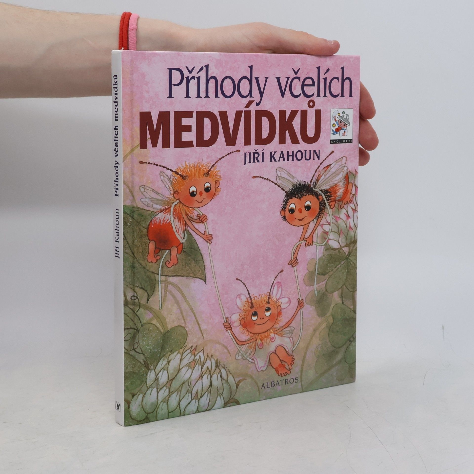 Jiří Kahoun Příhody včelích medvídků