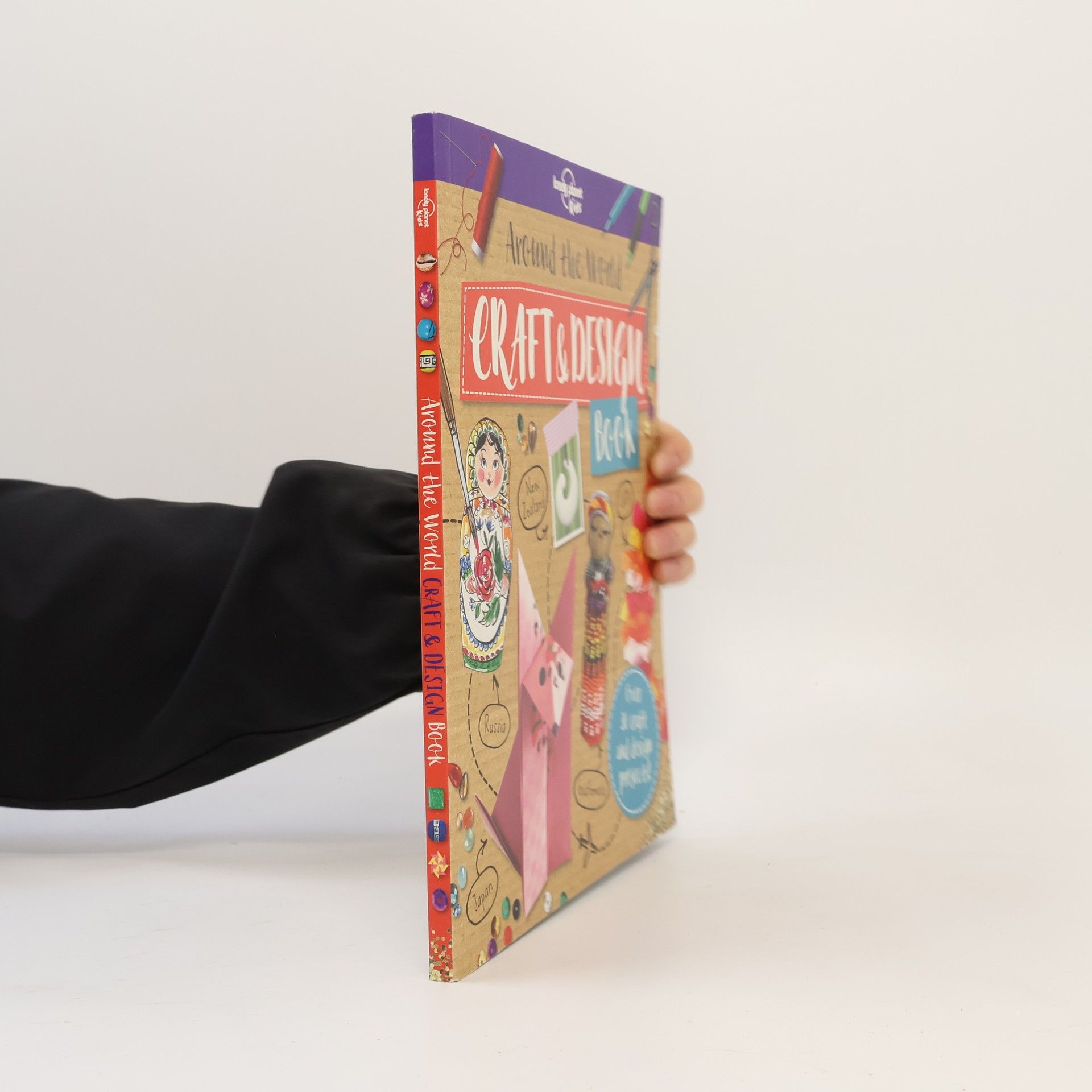 Laura Baker Around the World Craft and Design Book