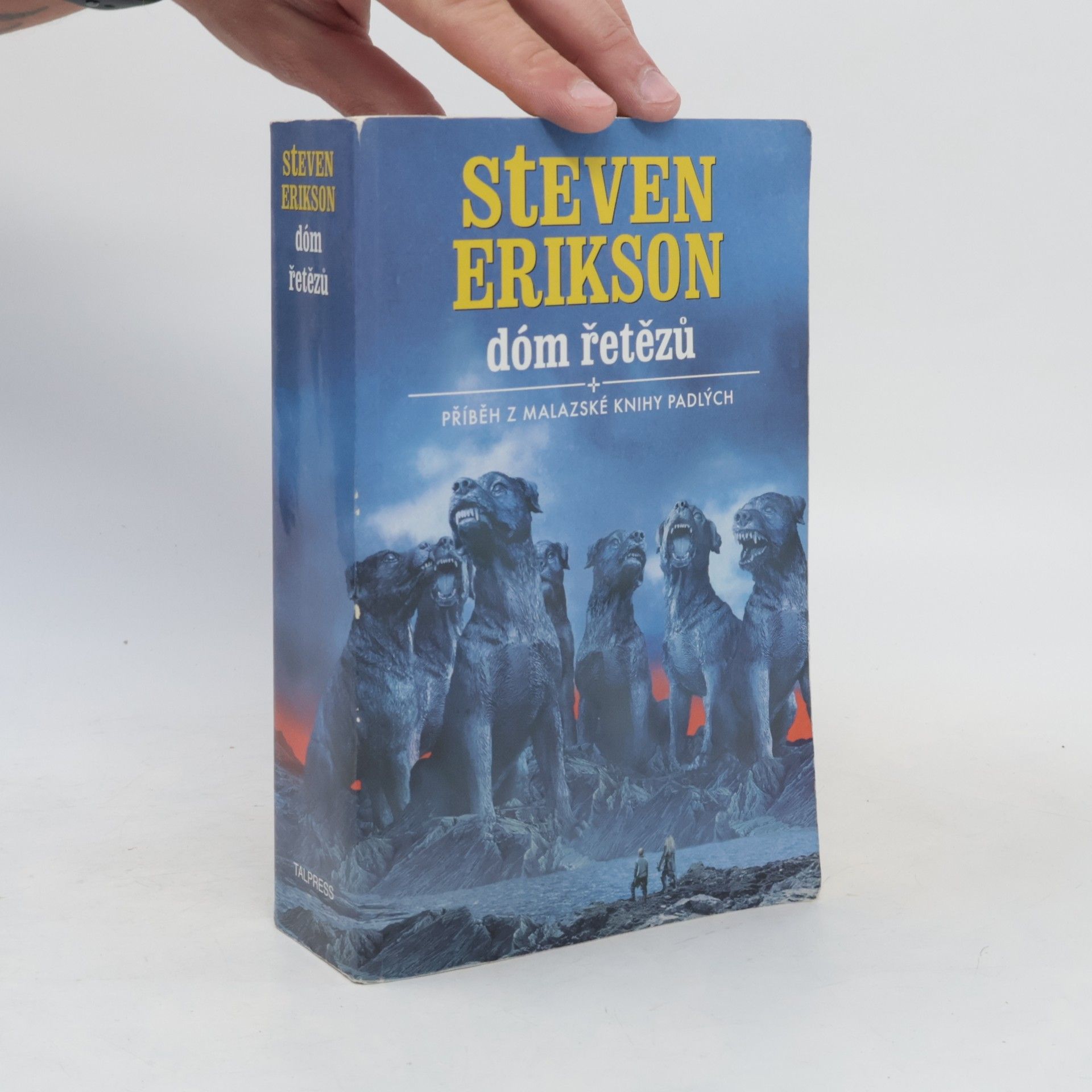 Steven Erikson Dóm řetězů