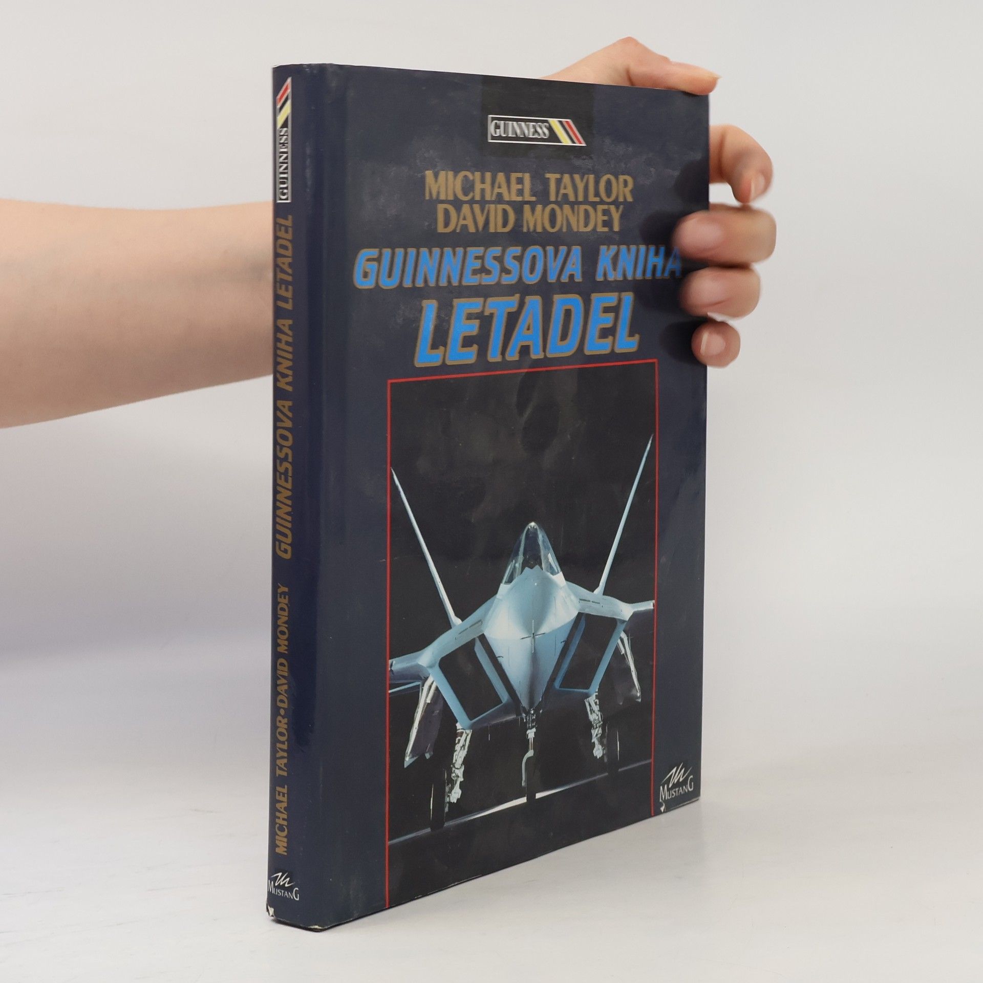 Michael J. H. Taylor Guinnessova kniha letadel