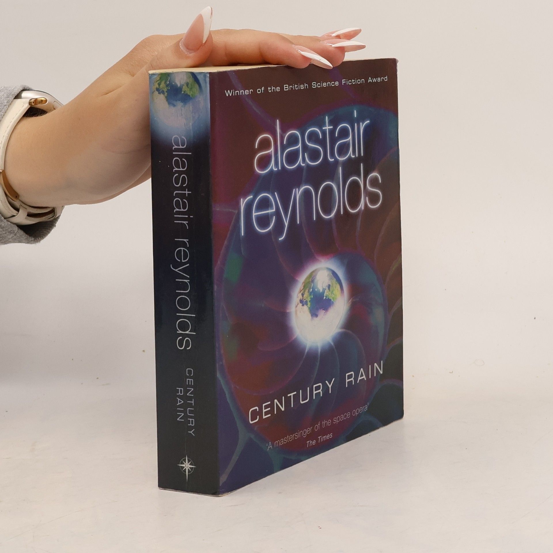 Alastair Reynolds Century rain
