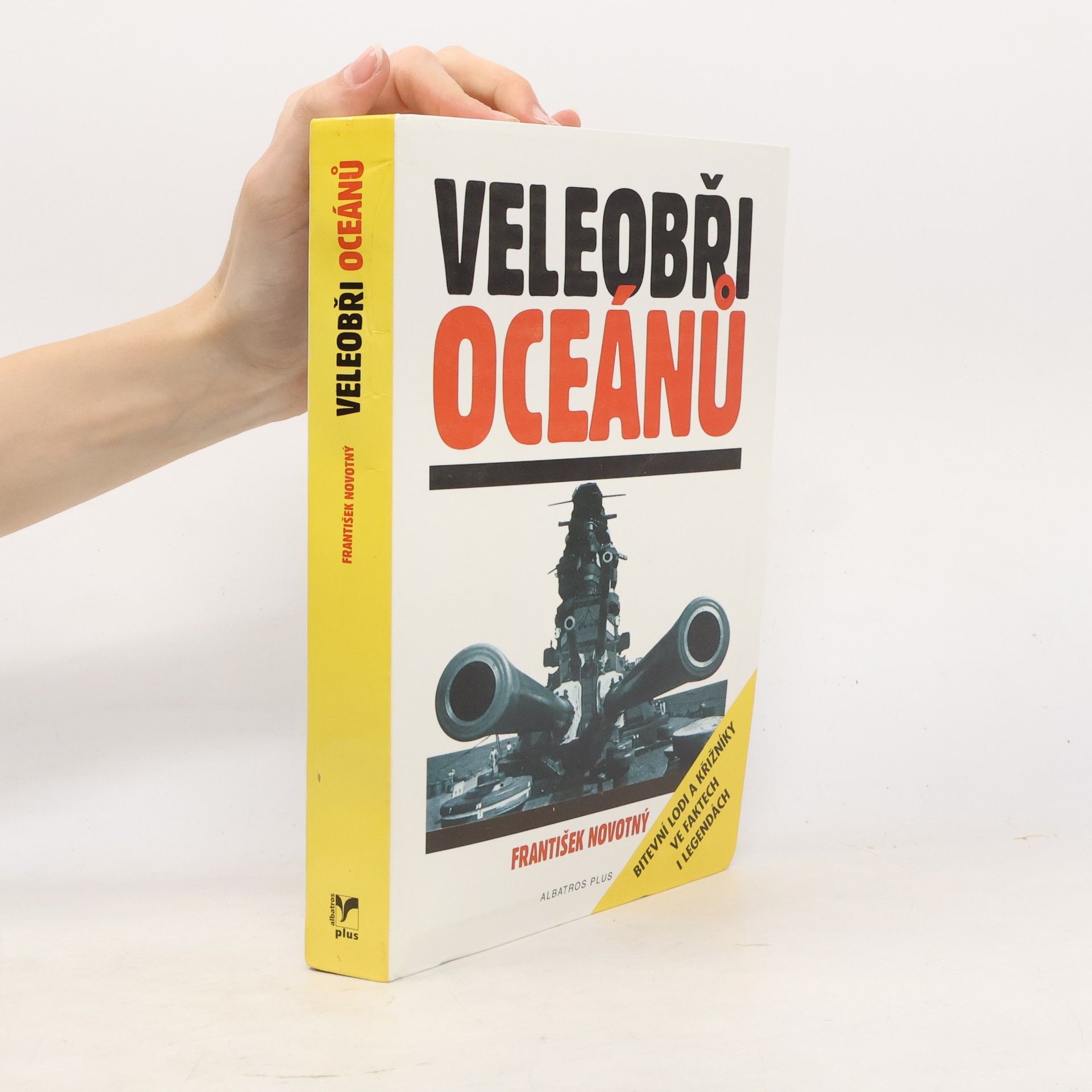 František Novotný Veleobři oceánů