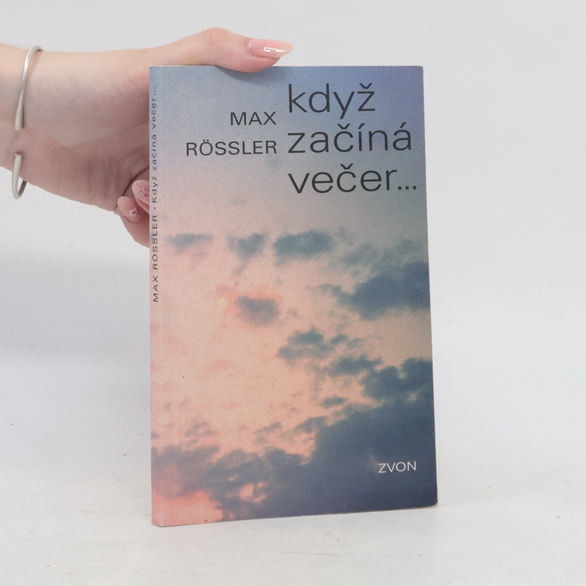 Když začíná večer...